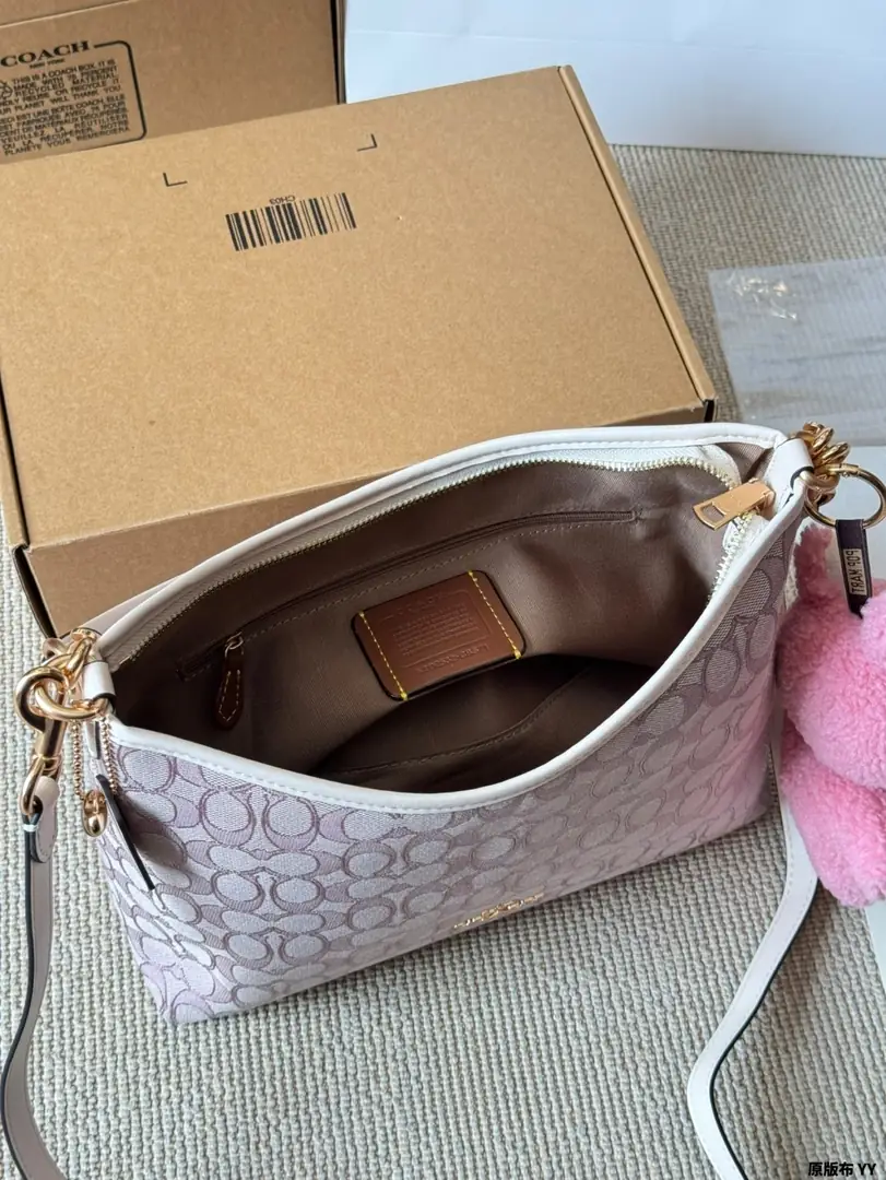 4189-70-coach gallery