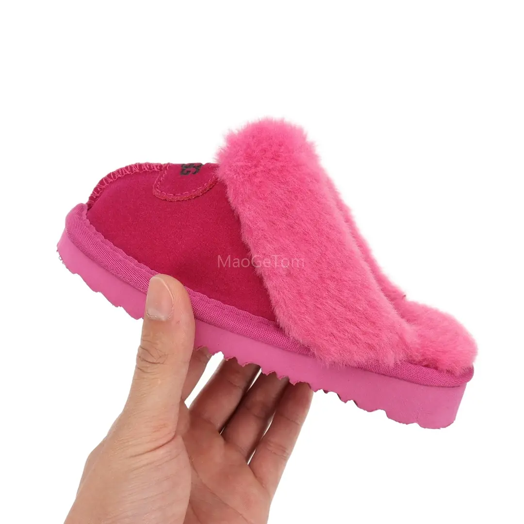 4261-33.99-UGG 21-35 gallery