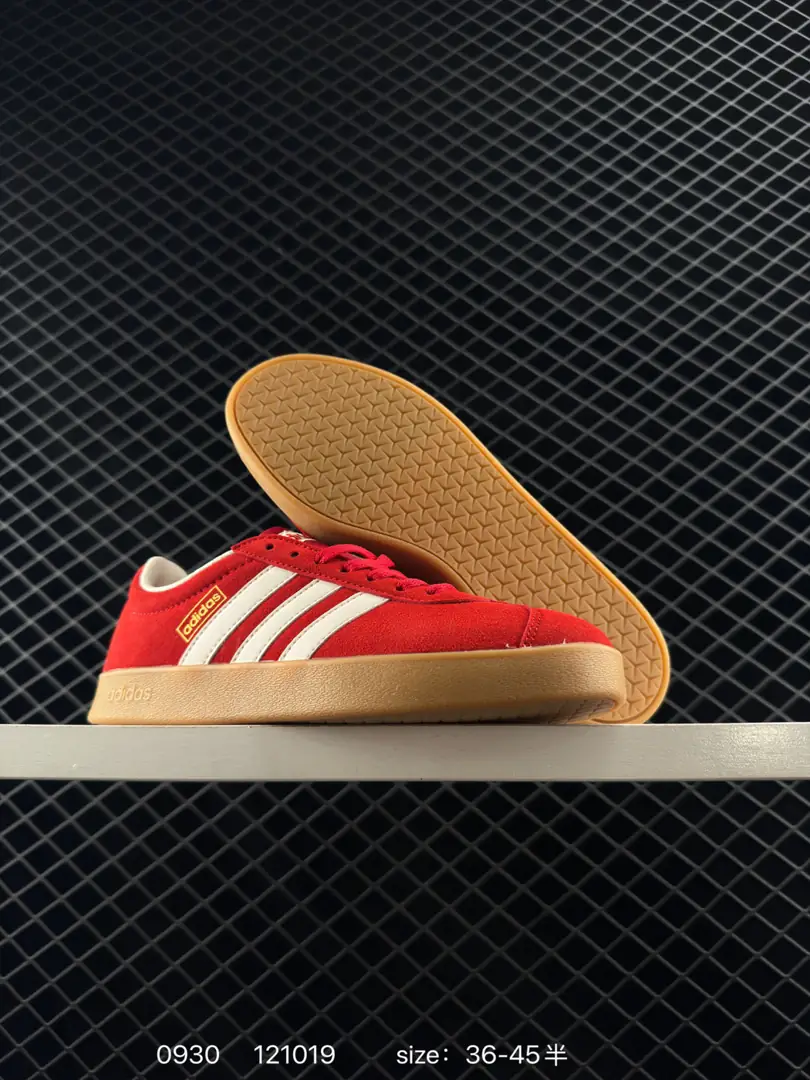 4304-56.99-Adidas gallery