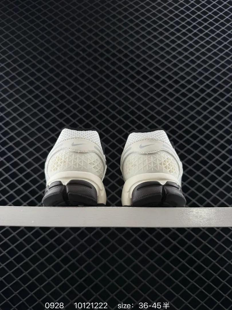 4306-63.99-nike gallery