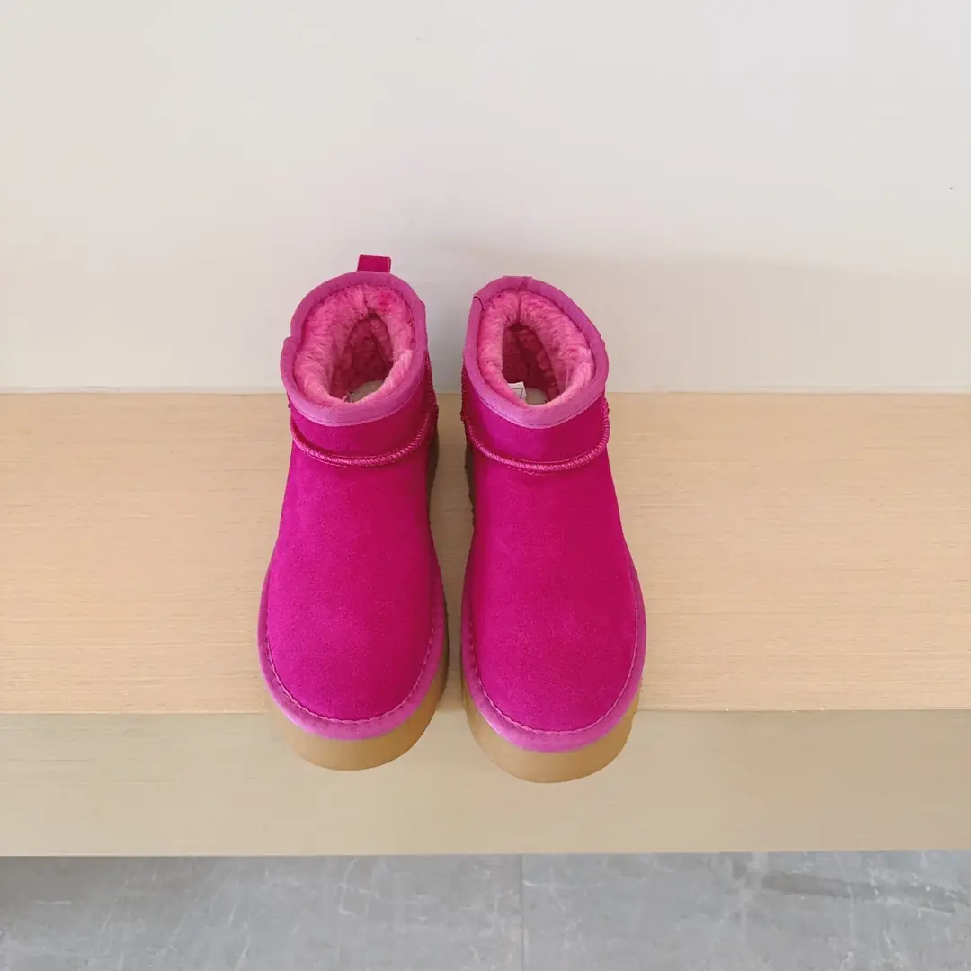 4324-39.99-ugg kids  24-35 gallery