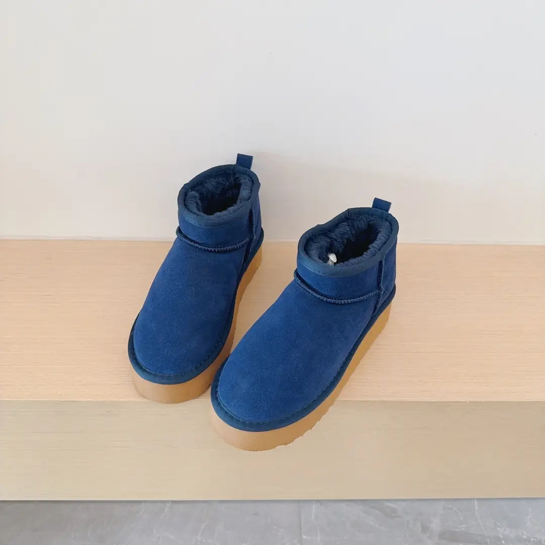 4324-39.99-ugg kids  24-35 gallery