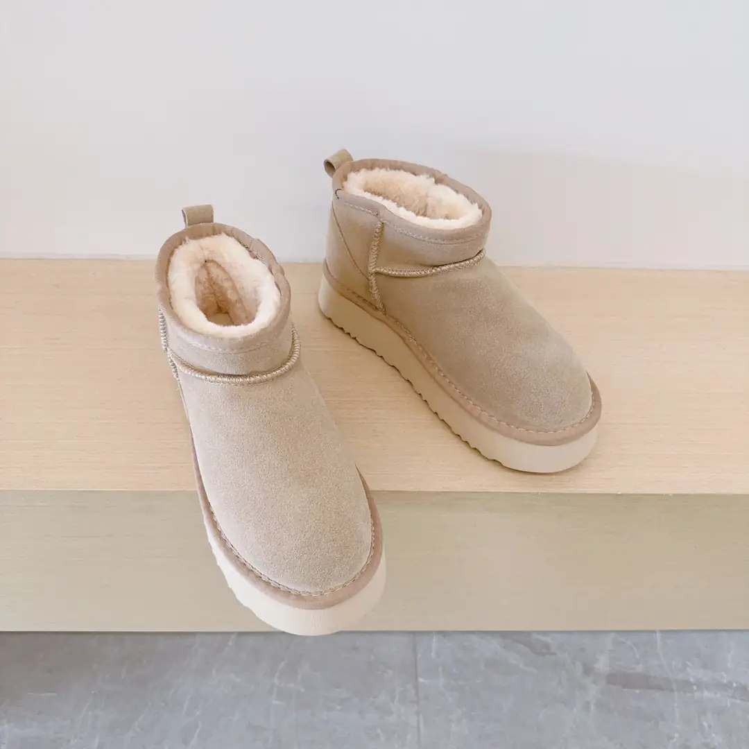 4324-39.99-ugg kids  24-35 gallery