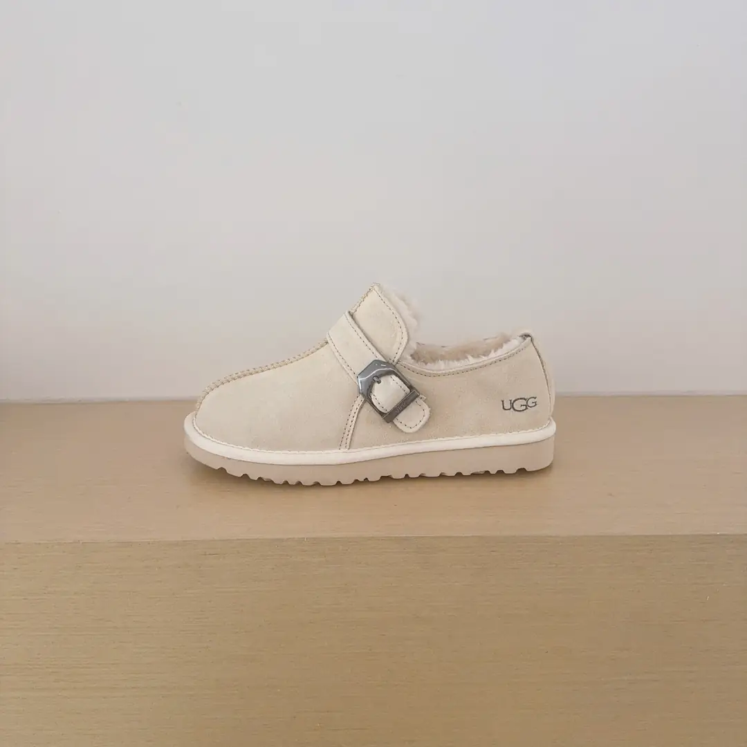 4325-45.99-UGG gallery