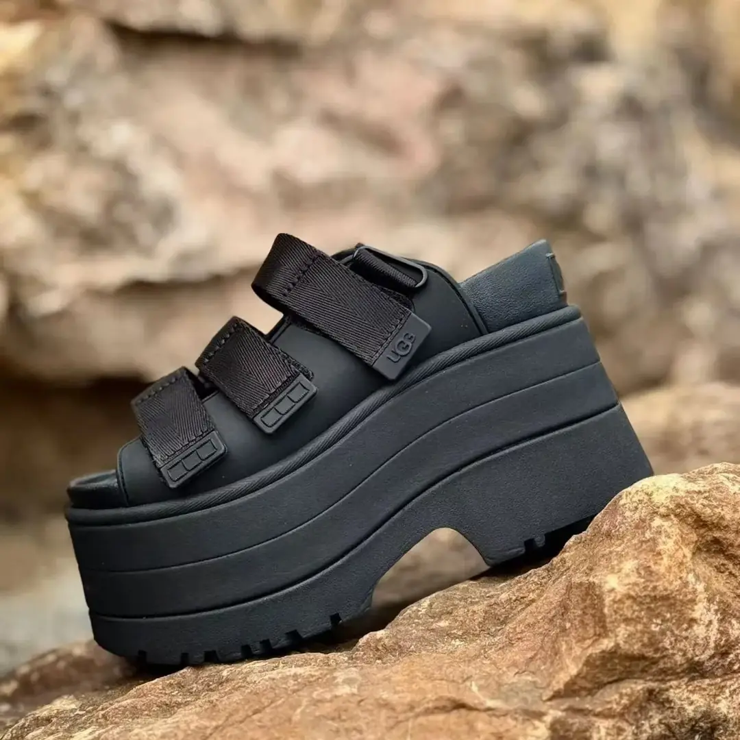 4331-110-ugg gallery