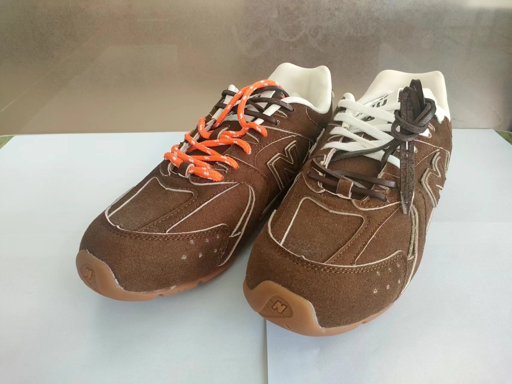 4336-63-New Balance &miumiu gallery