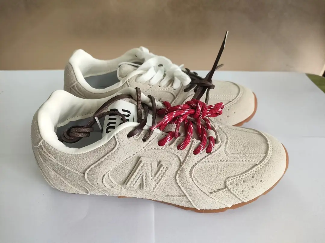 4336-63-New Balance &miumiu gallery