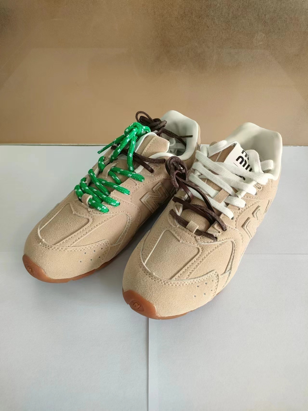 4336-63-New Balance &miumiu gallery