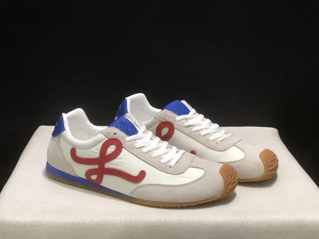 4353-59.99-loewe gallery