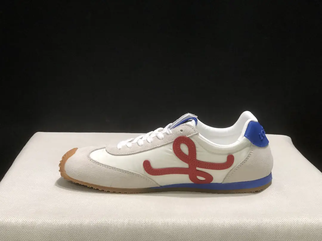 4353-59.99-loewe gallery