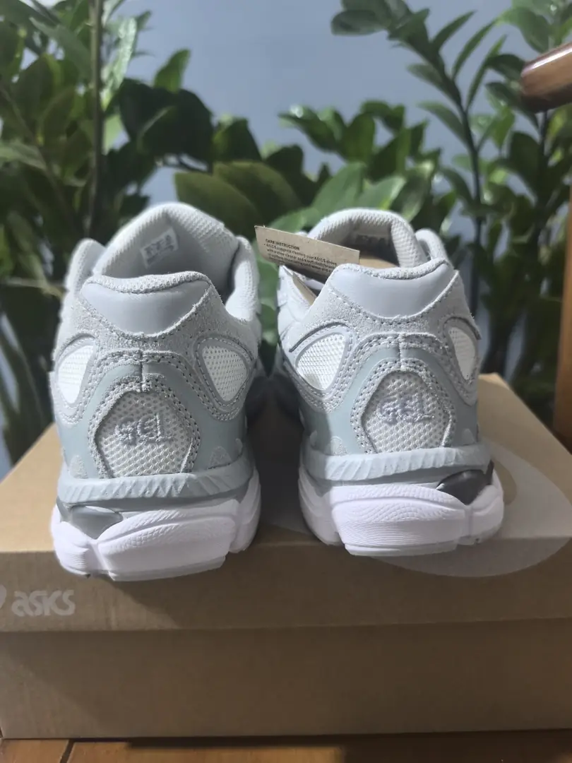 4358-55.99-acics Special Offer gallery