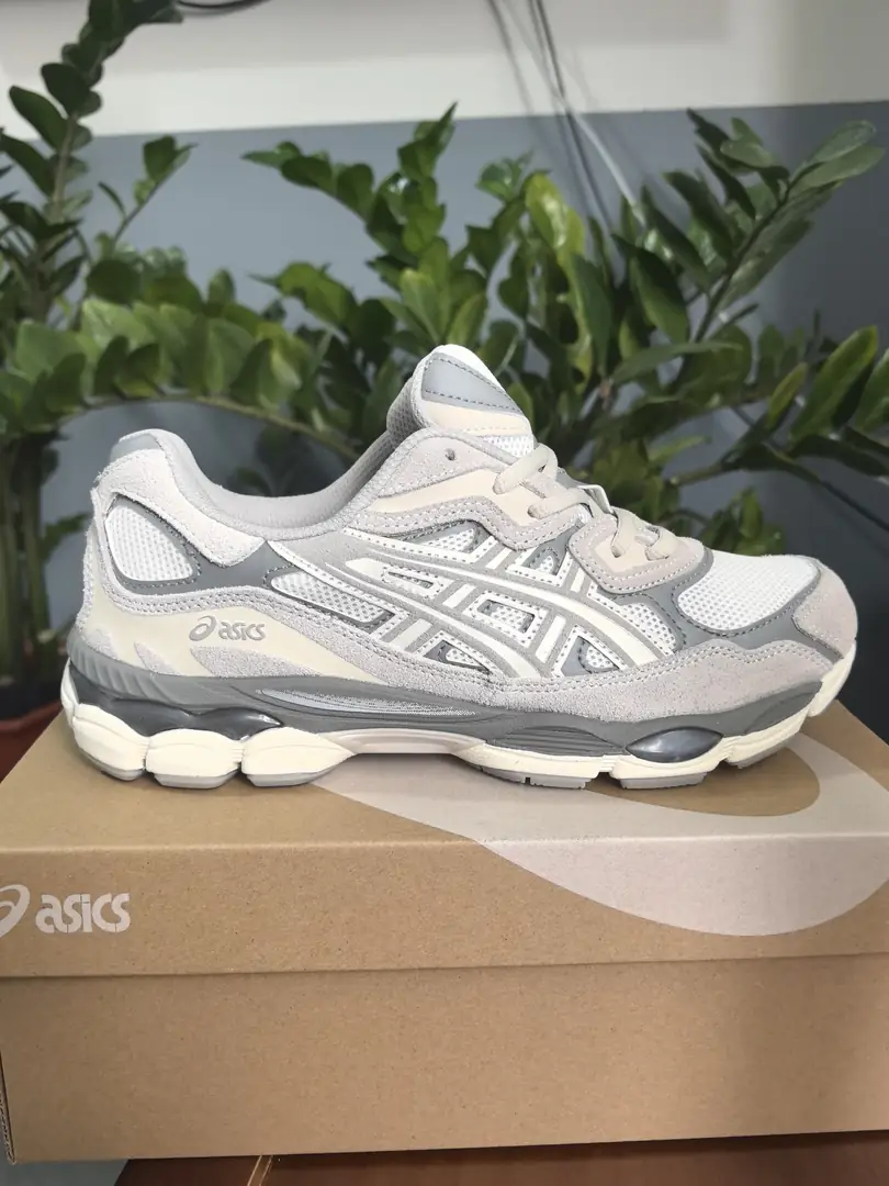 4358-55.99-acics Special Offer gallery