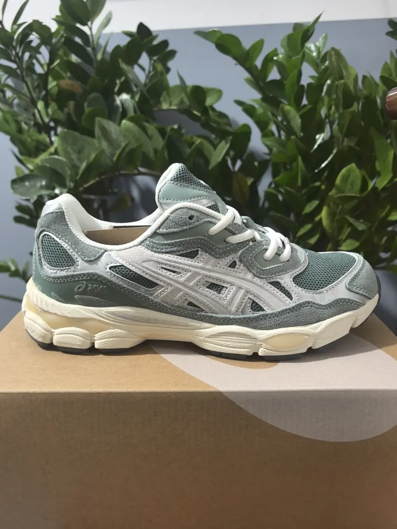 4358-55.99-acics Special Offer gallery