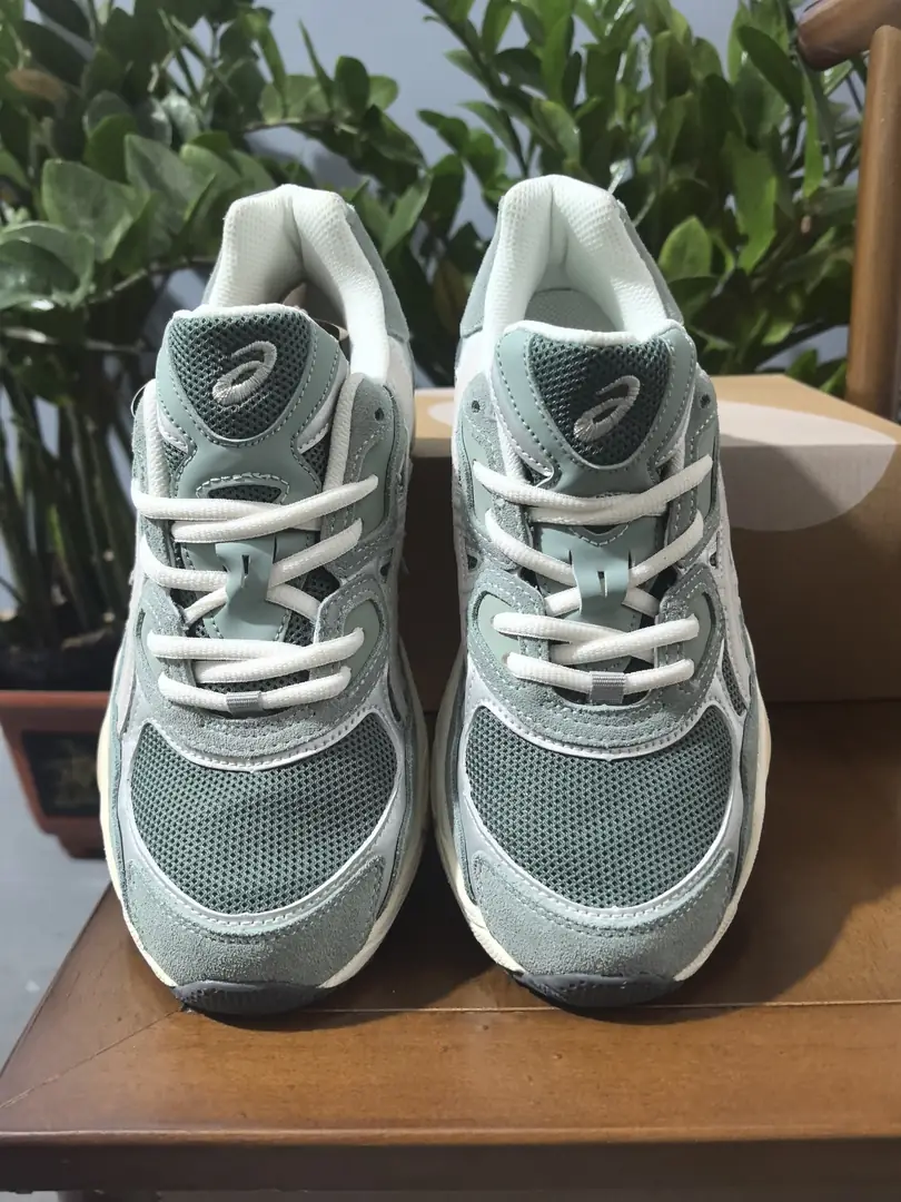 4358-55.99-acics Special Offer gallery