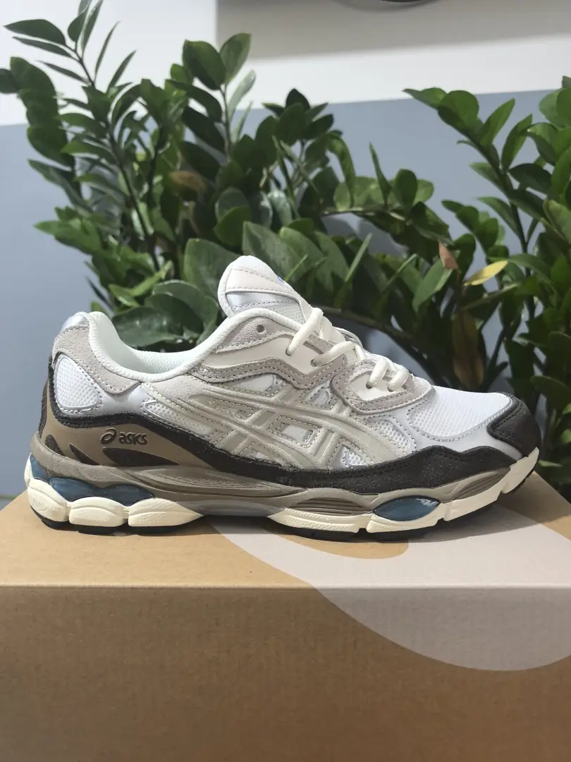 4358-55.99-acics Special Offer gallery