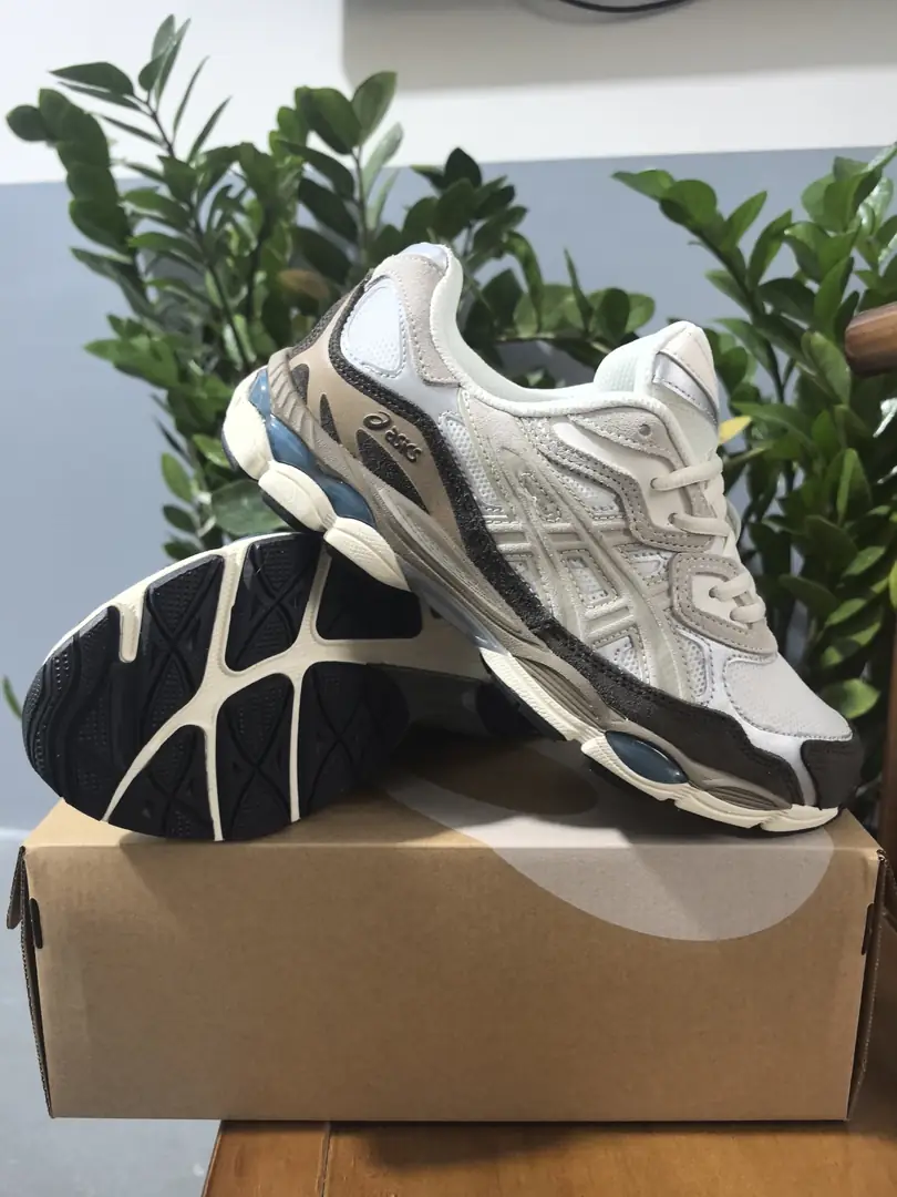 4358-55.99-acics Special Offer gallery