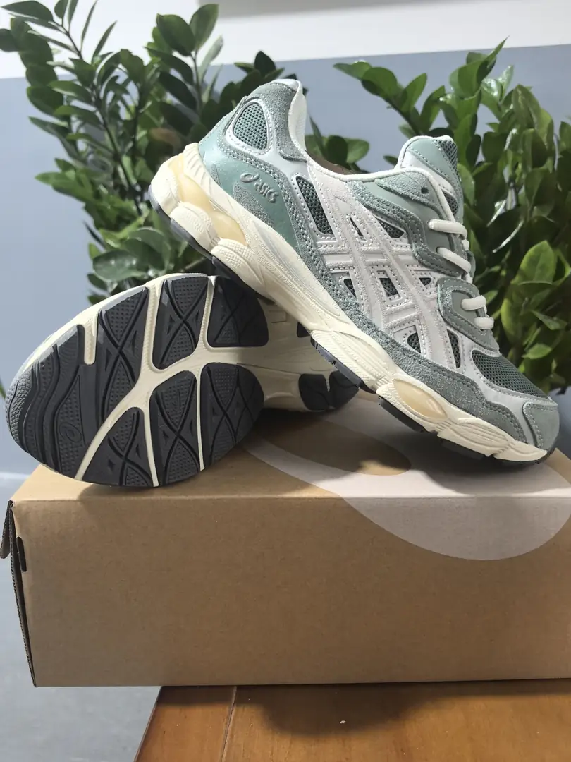 4358-55.99-acics Special Offer gallery