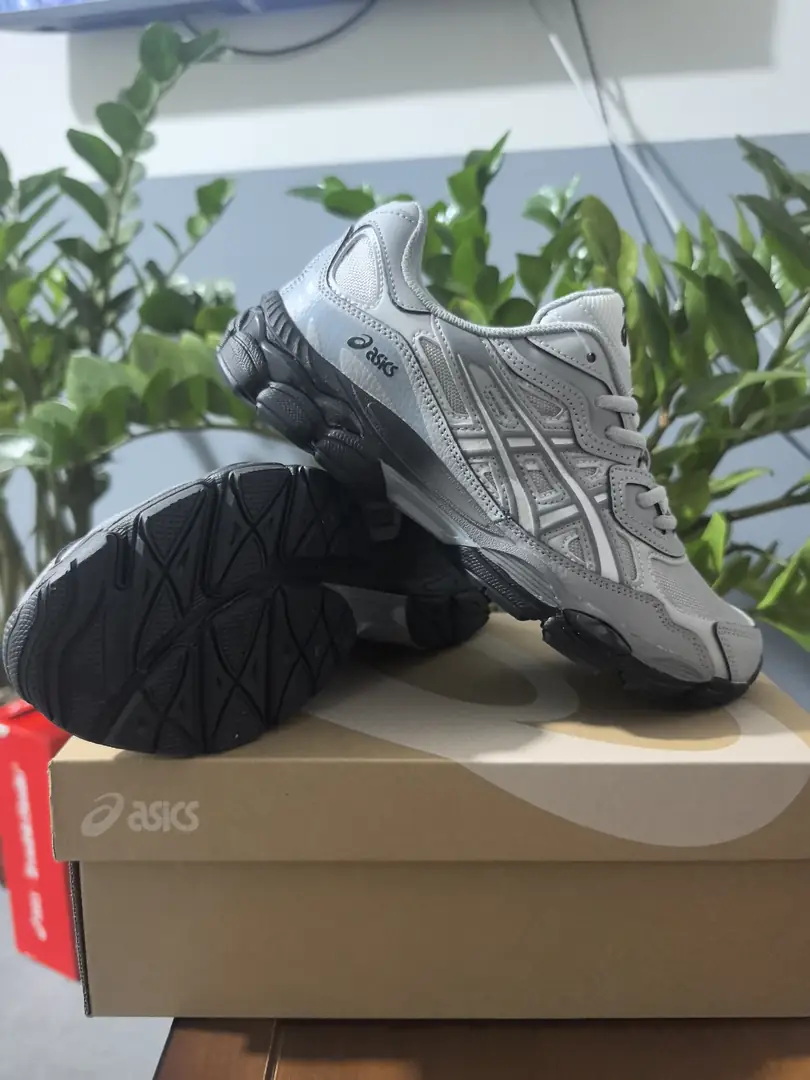 4358-55.99-acics Special Offer gallery