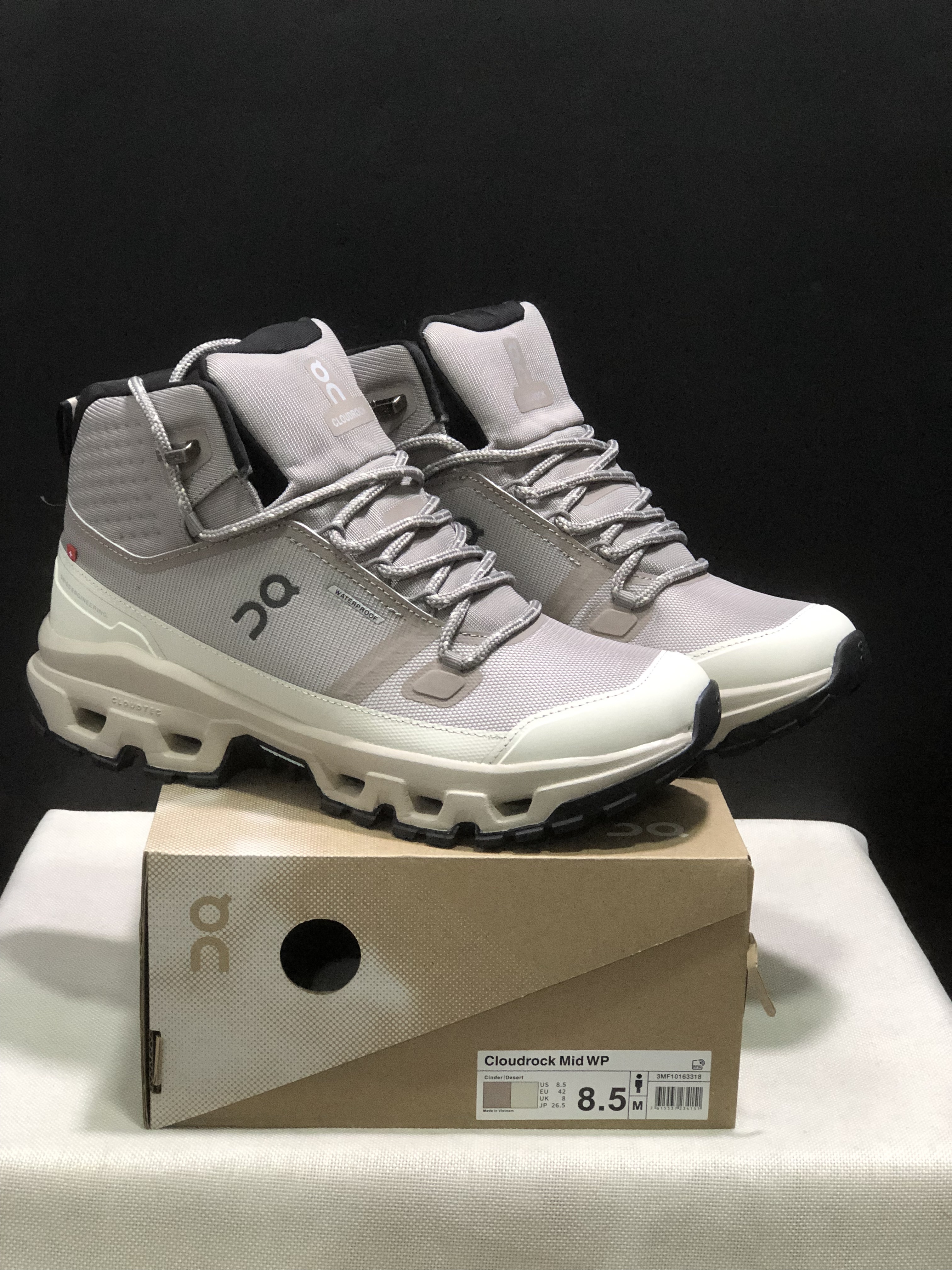 4374-75-qc Cloudrock Low WP gallery