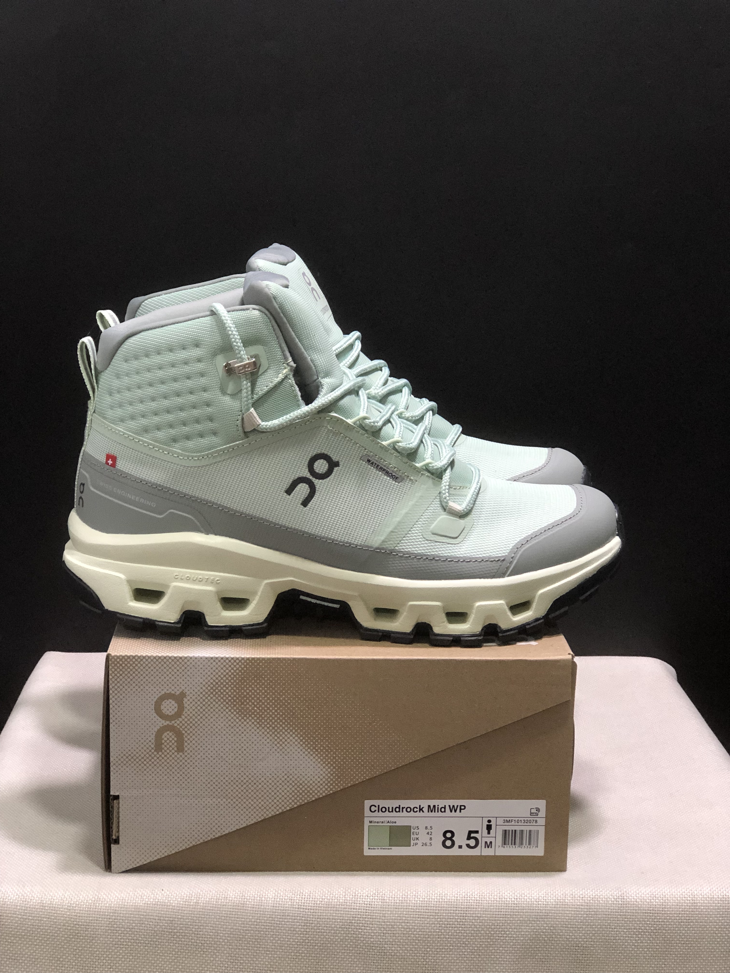 4374-75-qc Cloudrock Low WP gallery