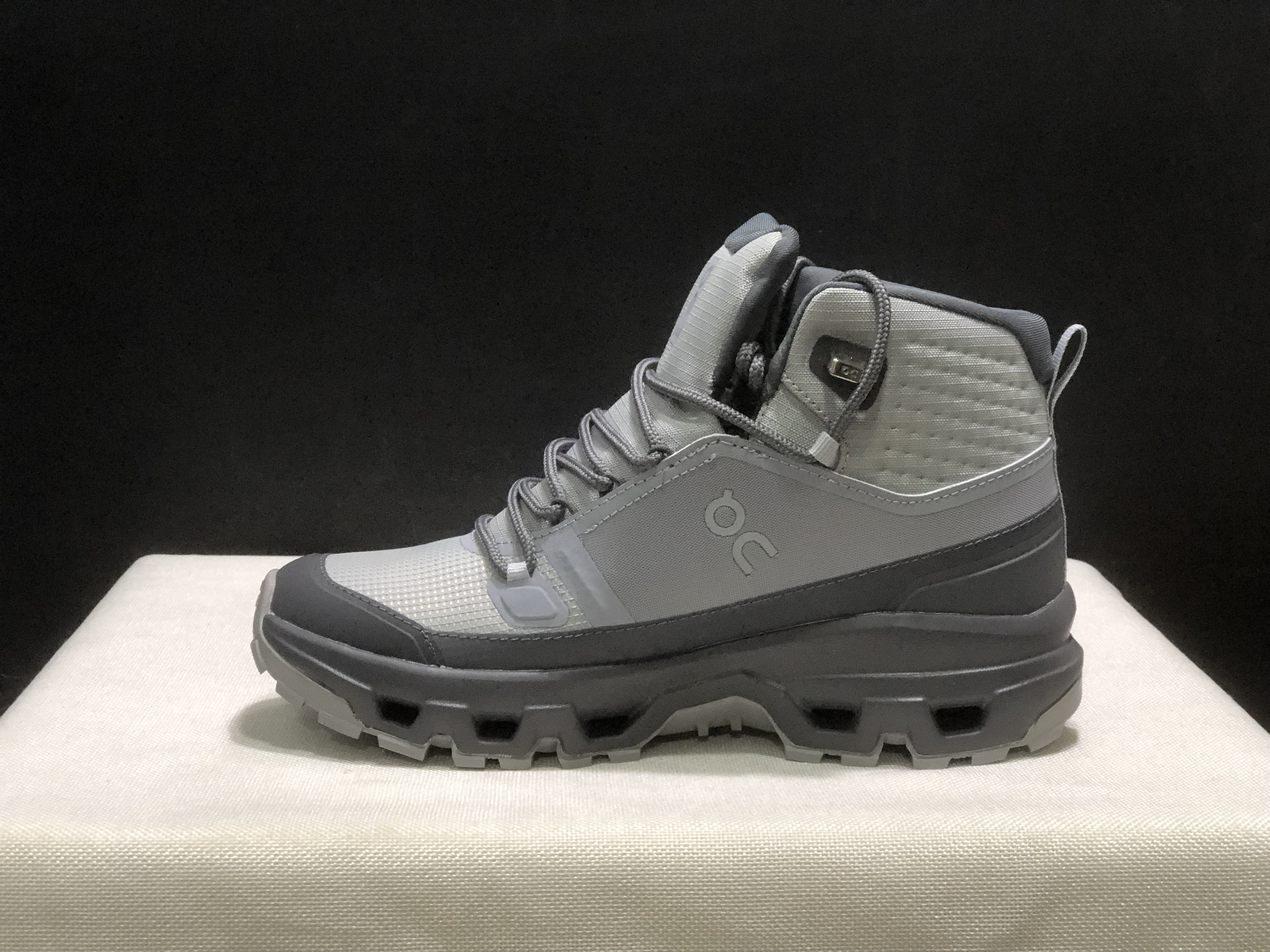 4374-75-qc Cloudrock Low WP gallery