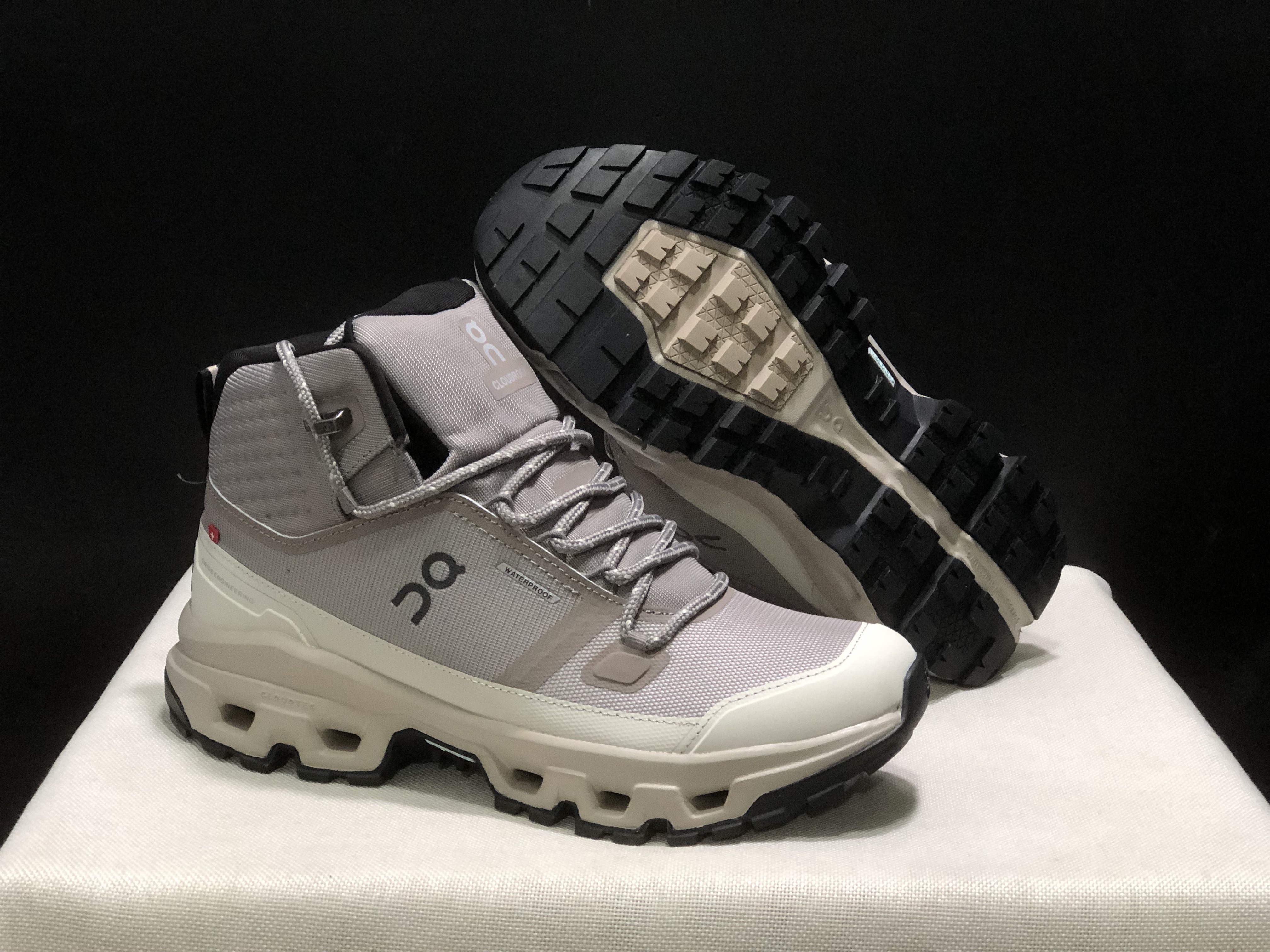 4374-75-qc Cloudrock Low WP gallery