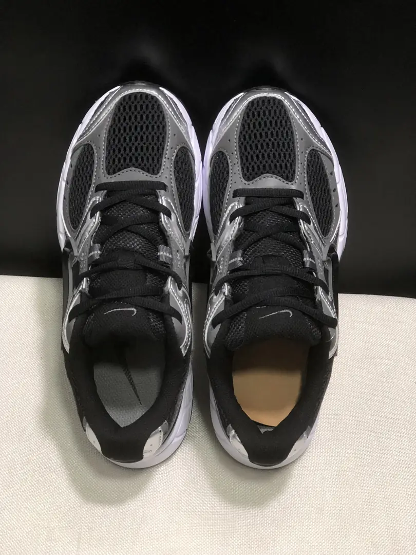 4376-55.99-NIKE V5 gallery