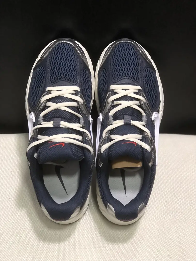 4376-55.99-NIKE V5 gallery