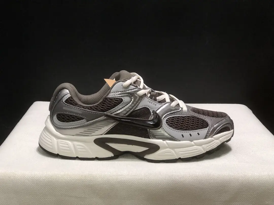 4376-55.99-NIKE V5 gallery