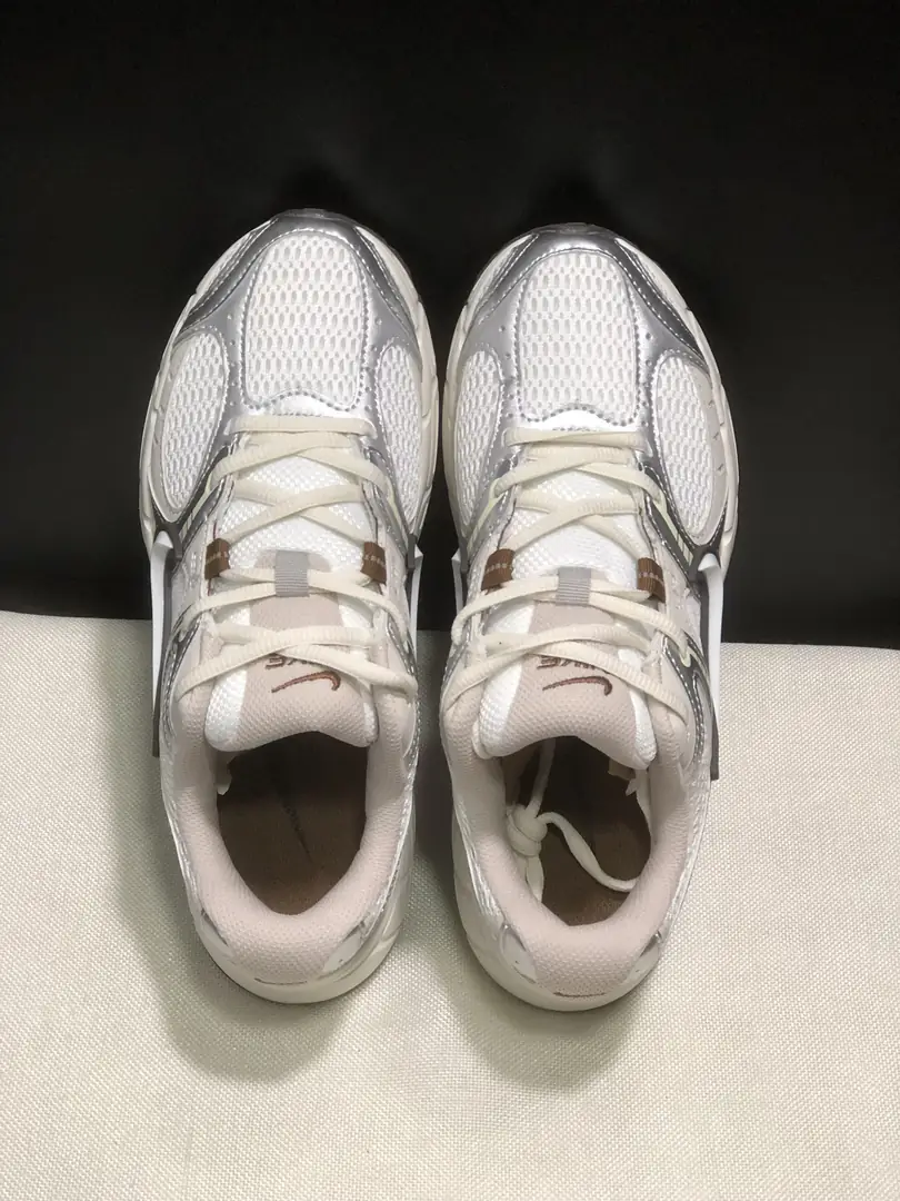 4376-55.99-NIKE V5 gallery