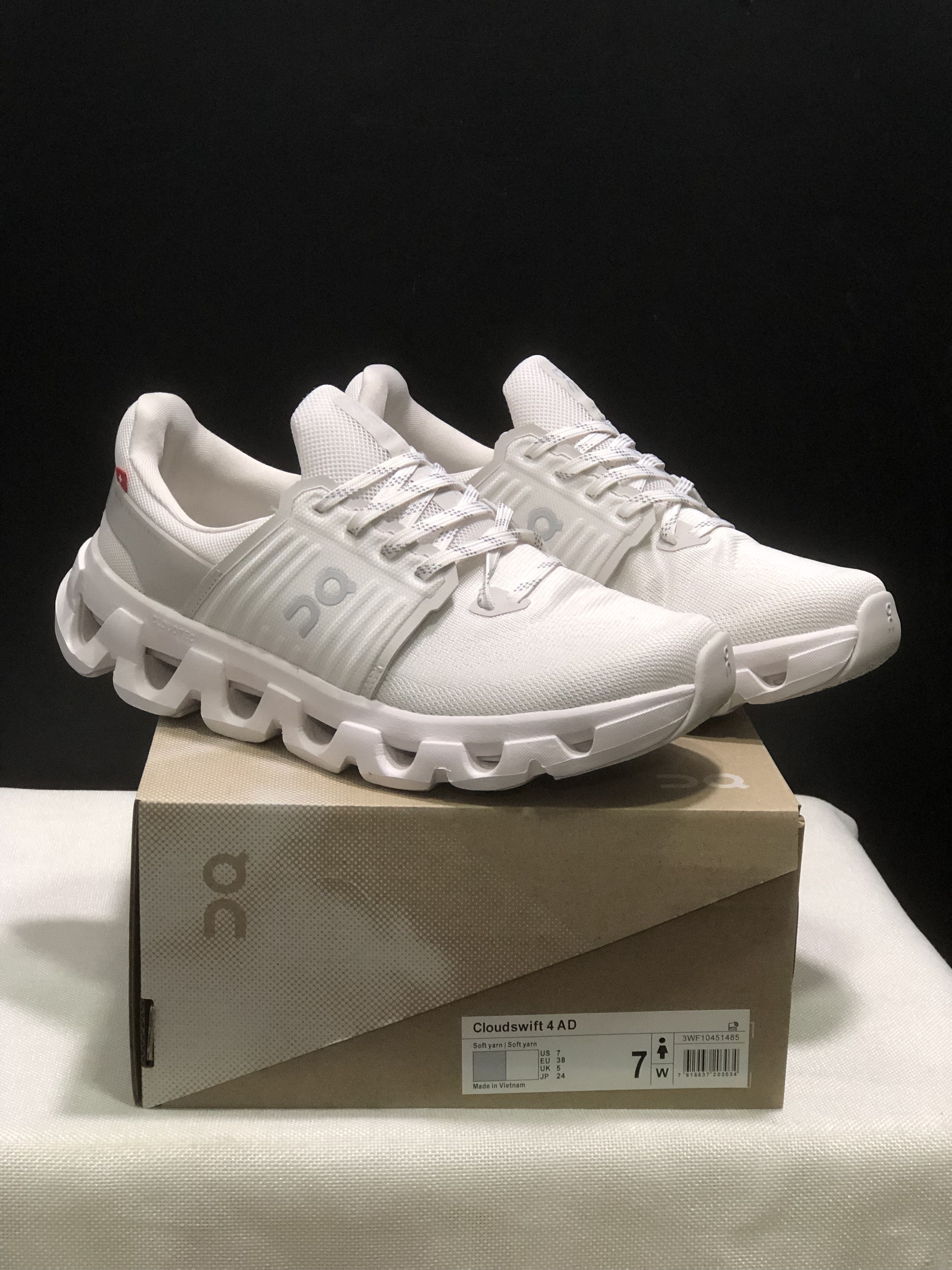 4380-59.99-QC-Cloudswift 4 gallery