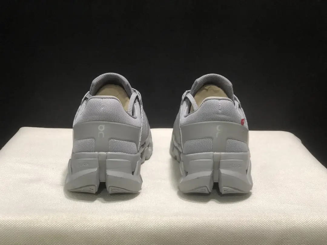4380-59.99-QC-Cloudswift 4 gallery