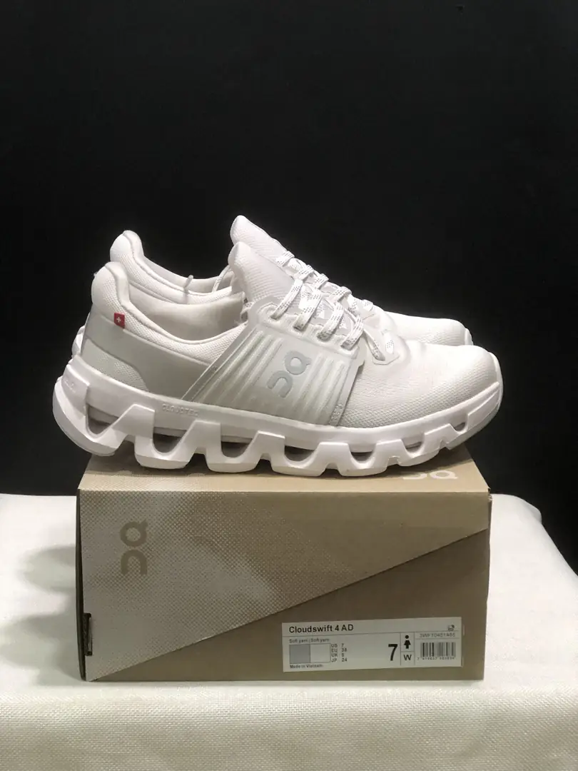 4380-59.99-QC-Cloudswift 4 gallery