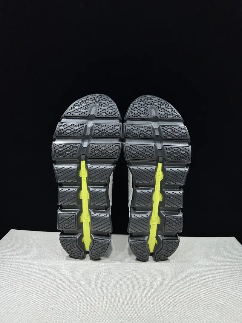 4380-59.99-QC-Cloudswift 4 gallery