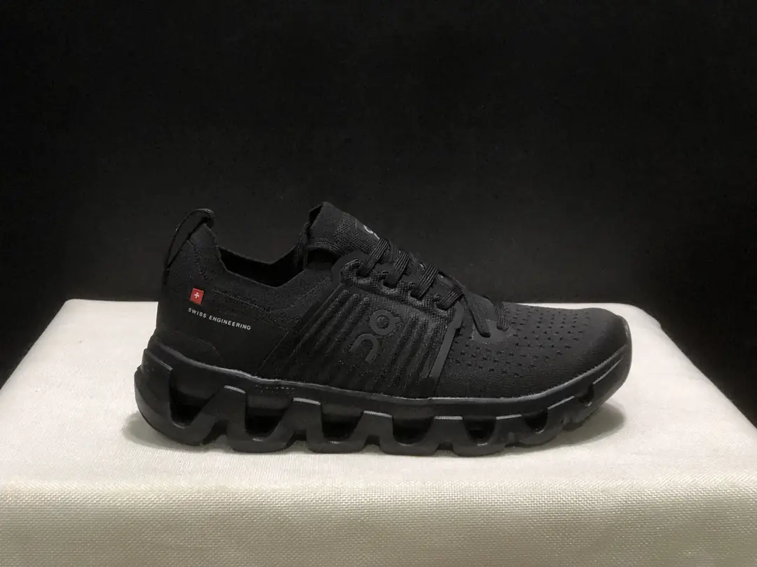 4380-59.99-QC-Cloudswift 4 gallery