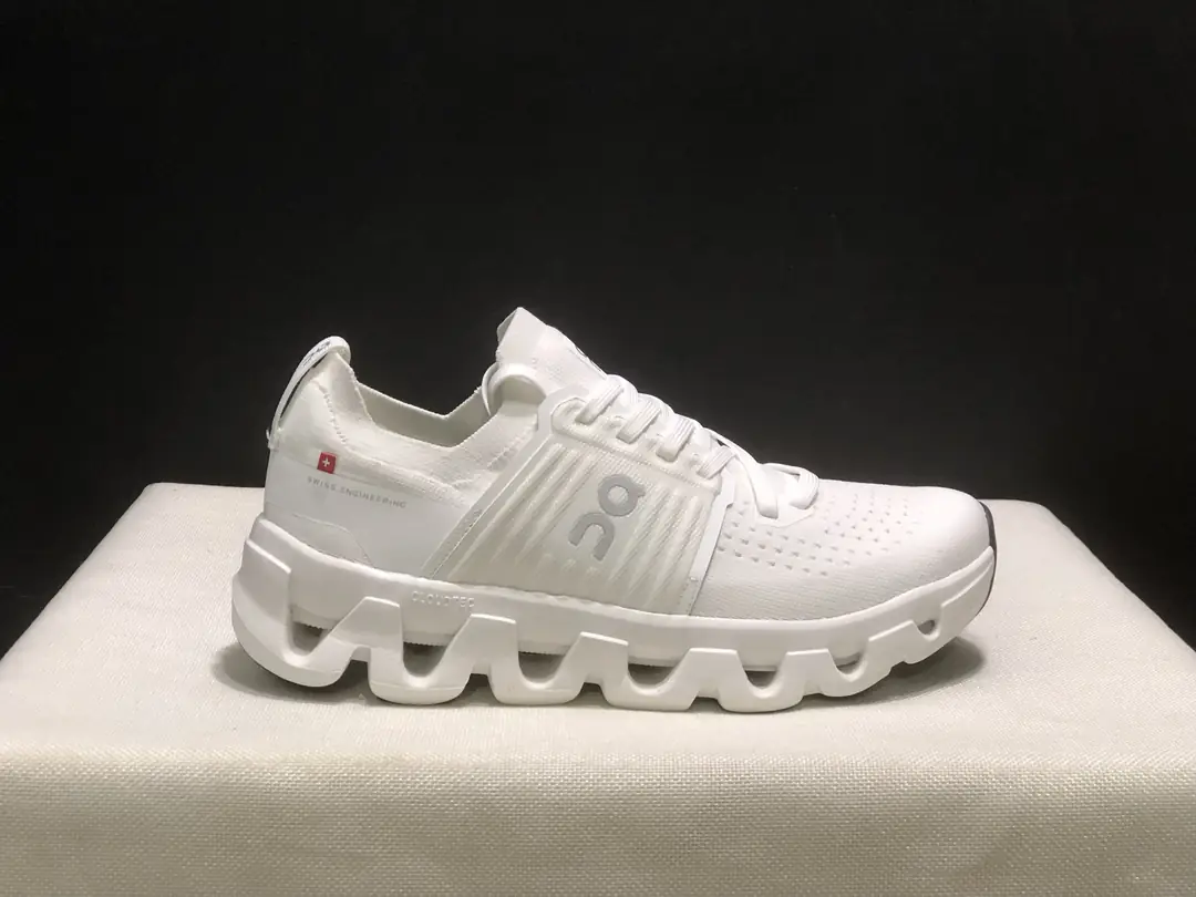 4380-59.99-QC-Cloudswift 4 gallery