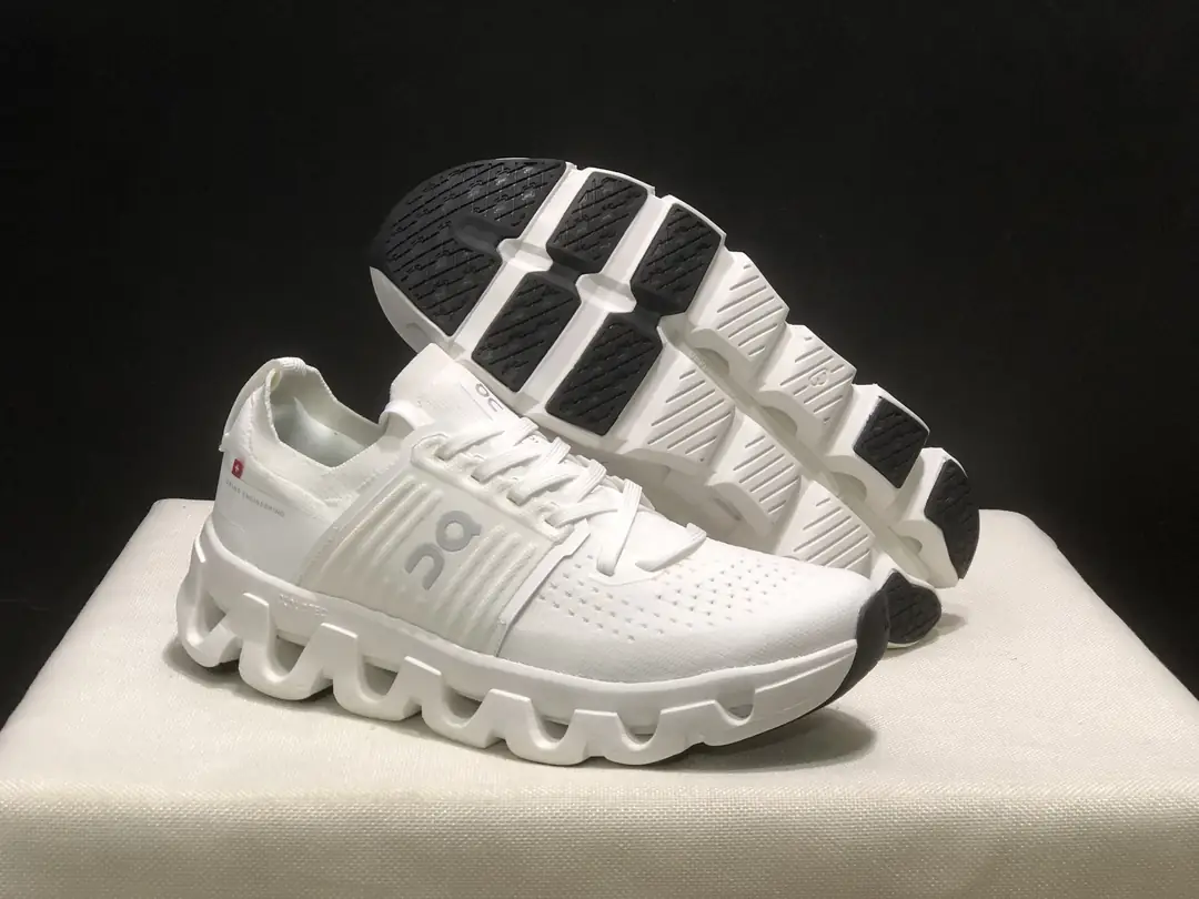 4380-59.99-QC-Cloudswift 4 gallery