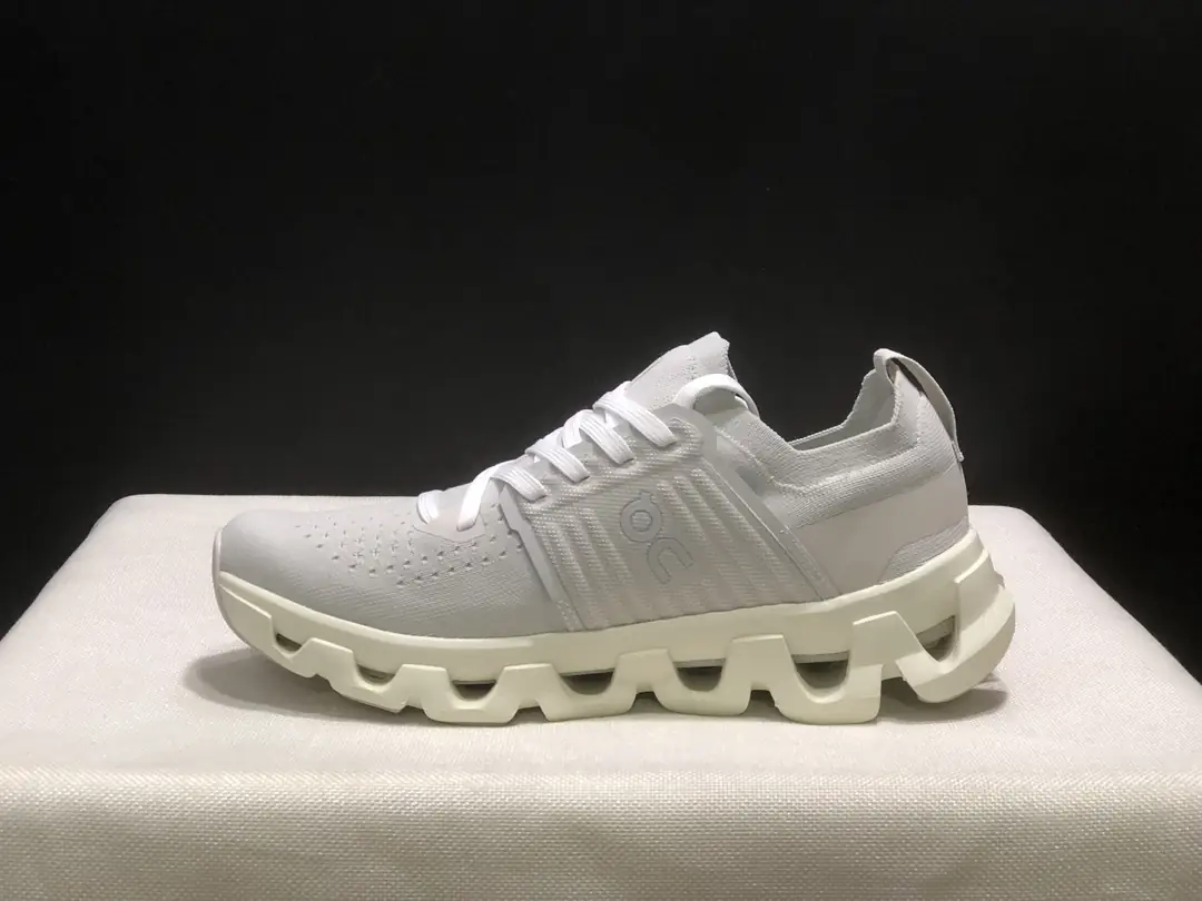 4380-59.99-QC-Cloudswift 4 gallery