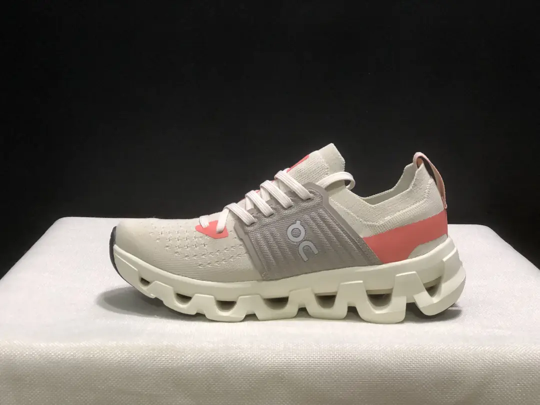 4380-59.99-QC-Cloudswift 4 gallery