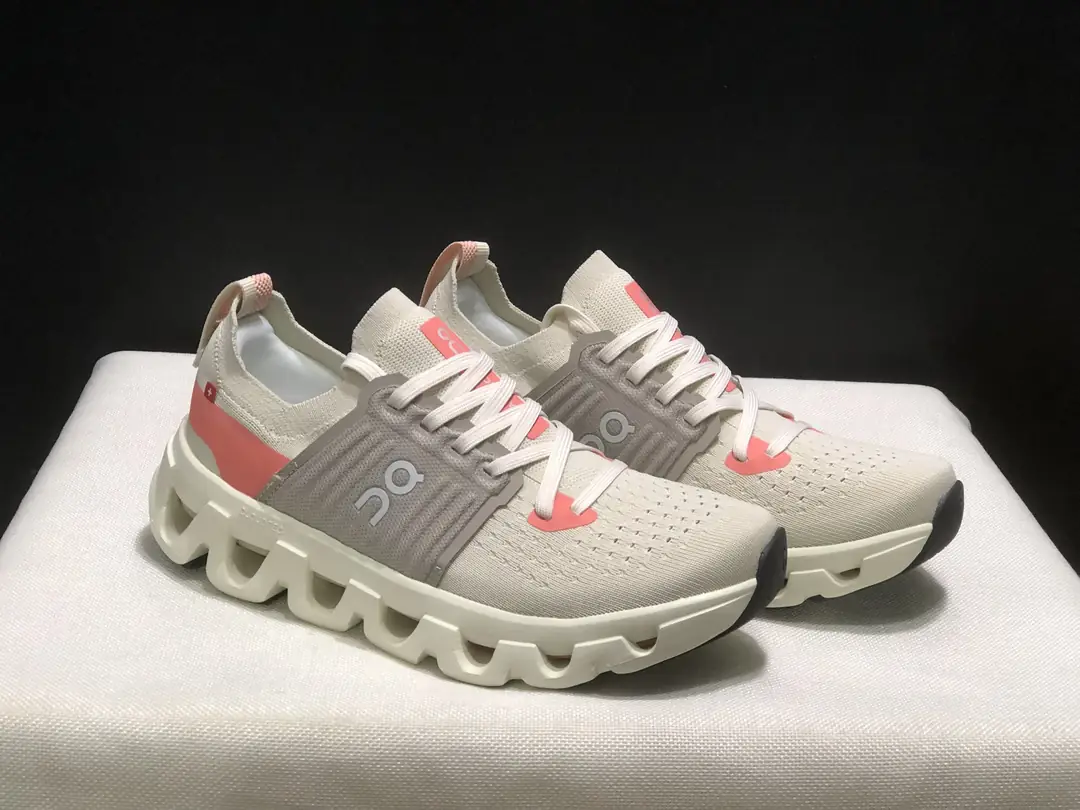 4380-59.99-QC-Cloudswift 4 gallery