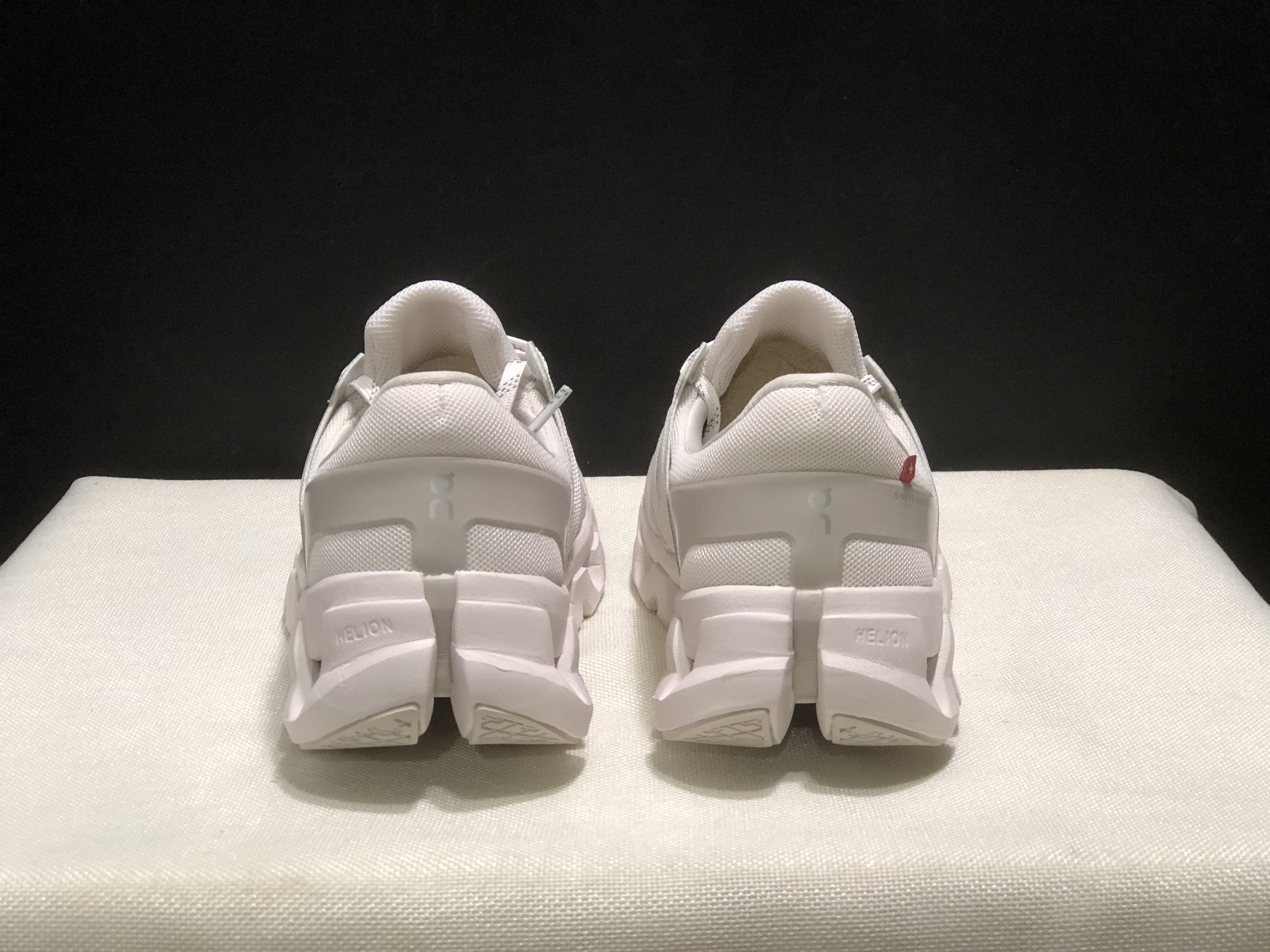 4380-59.99-QC-Cloudswift 4 gallery
