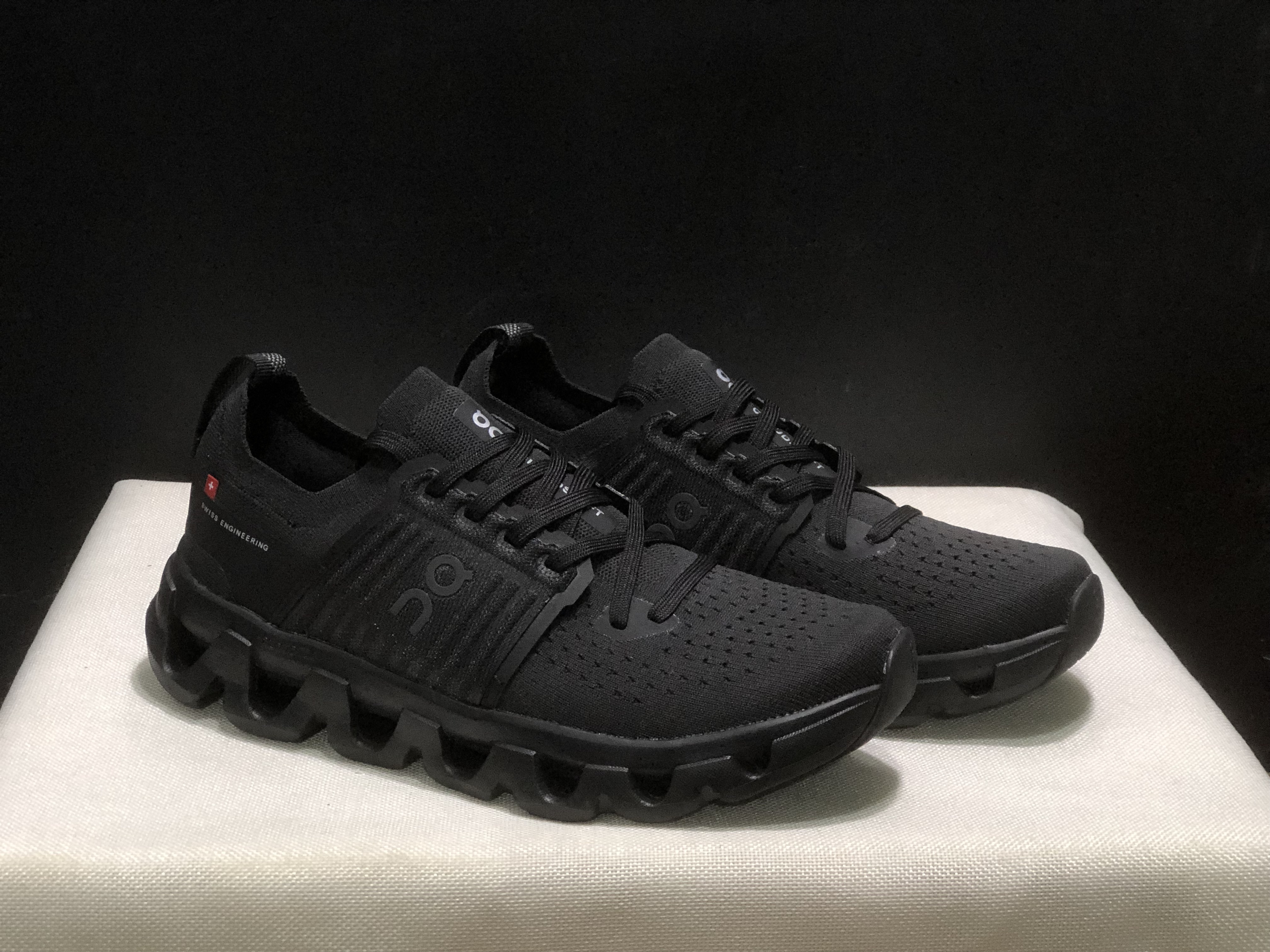 4380-59.99-QC-Cloudswift 4 gallery