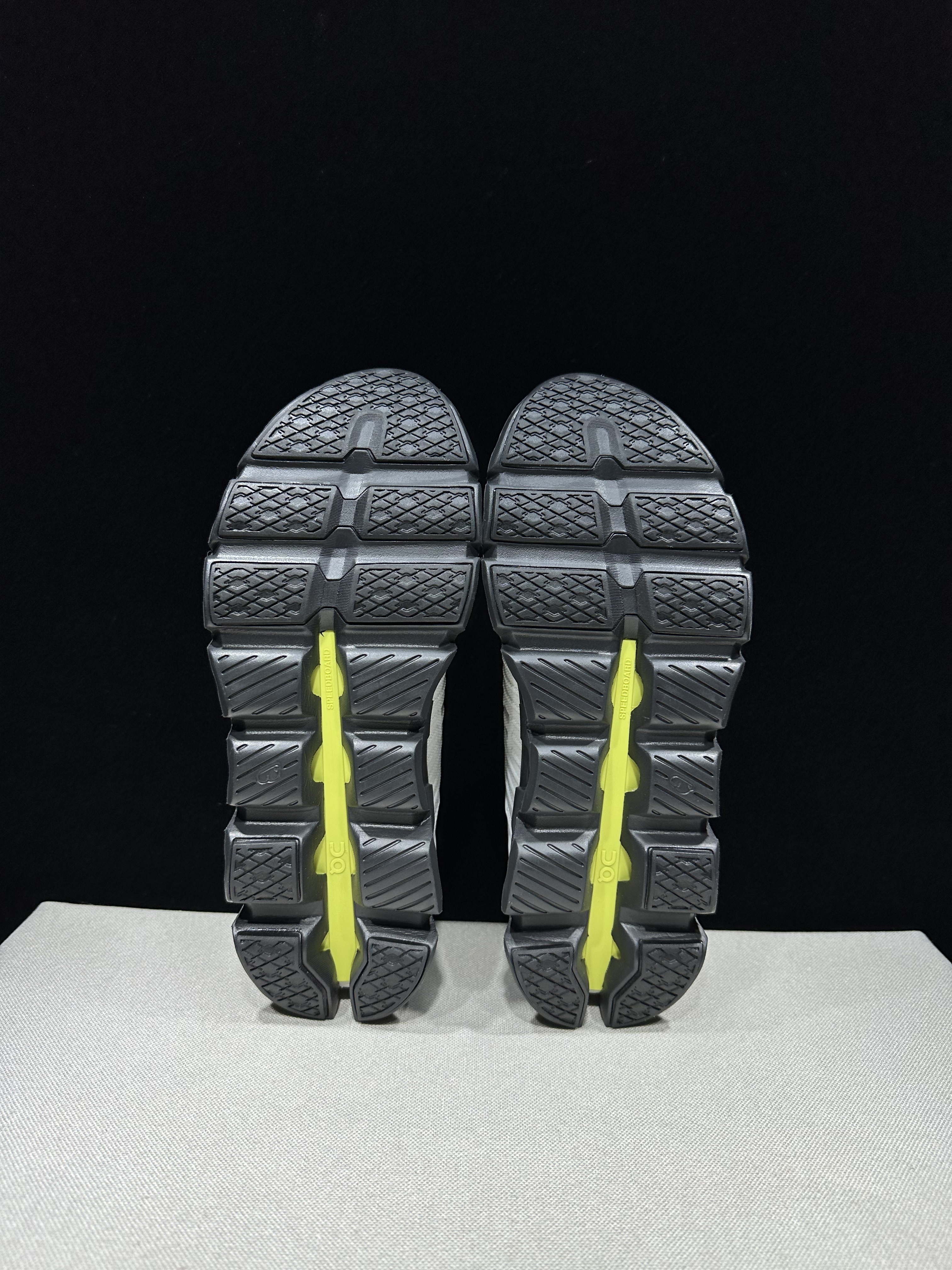 4380-59.99-QC-Cloudswift 4 gallery