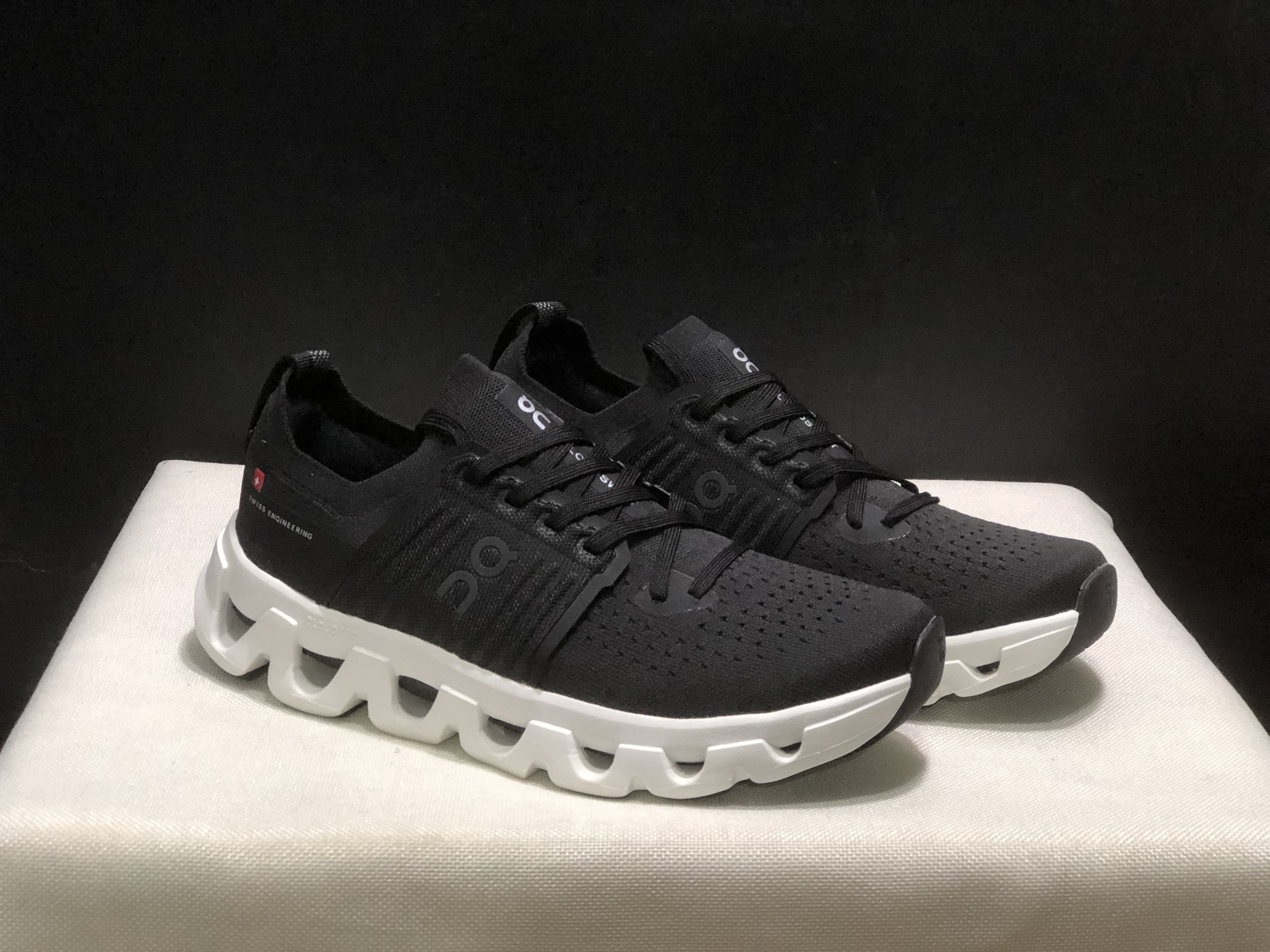 4380-59.99-QC-Cloudswift 4 gallery