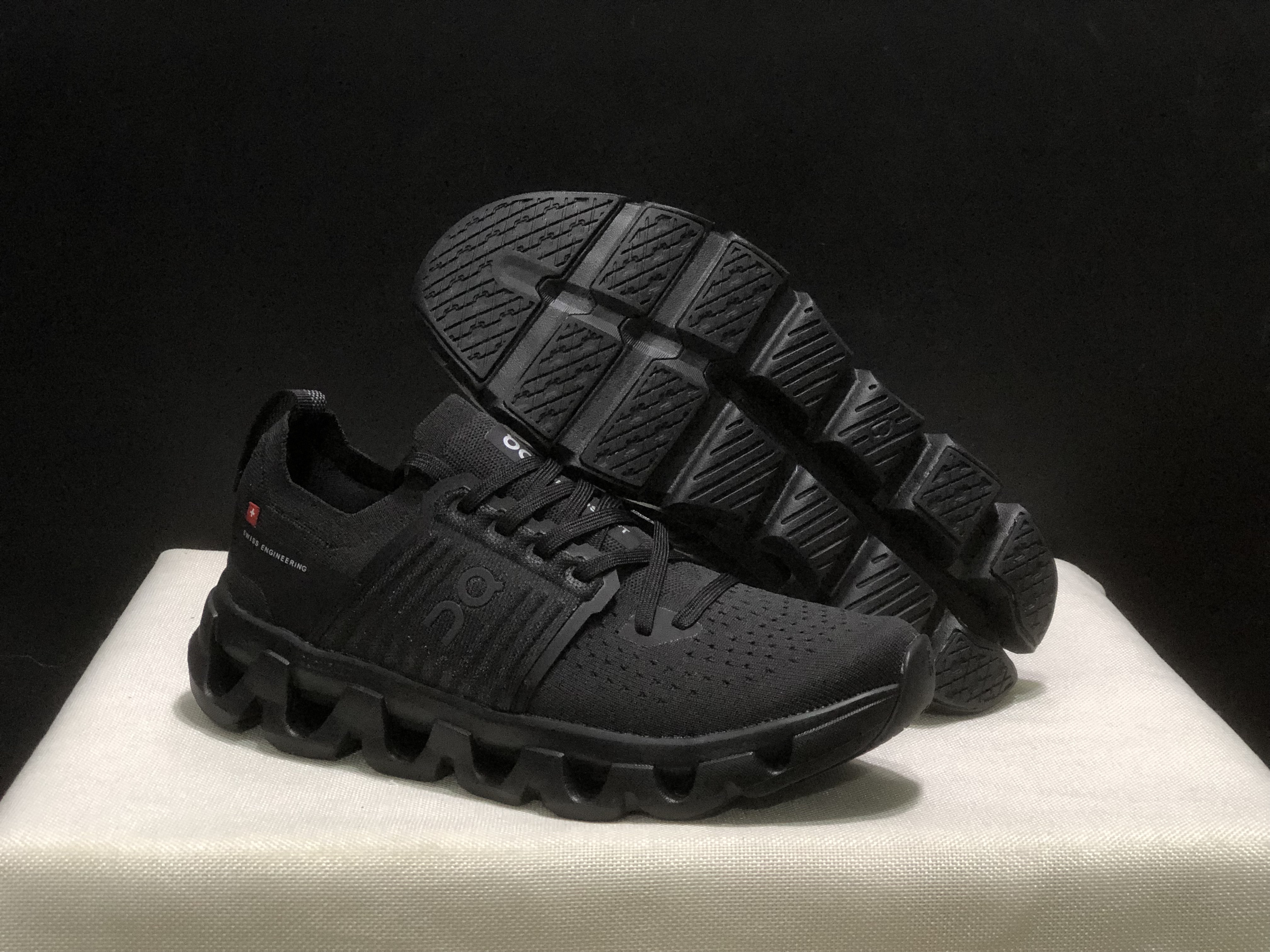 4380-59.99-QC-Cloudswift 4 gallery