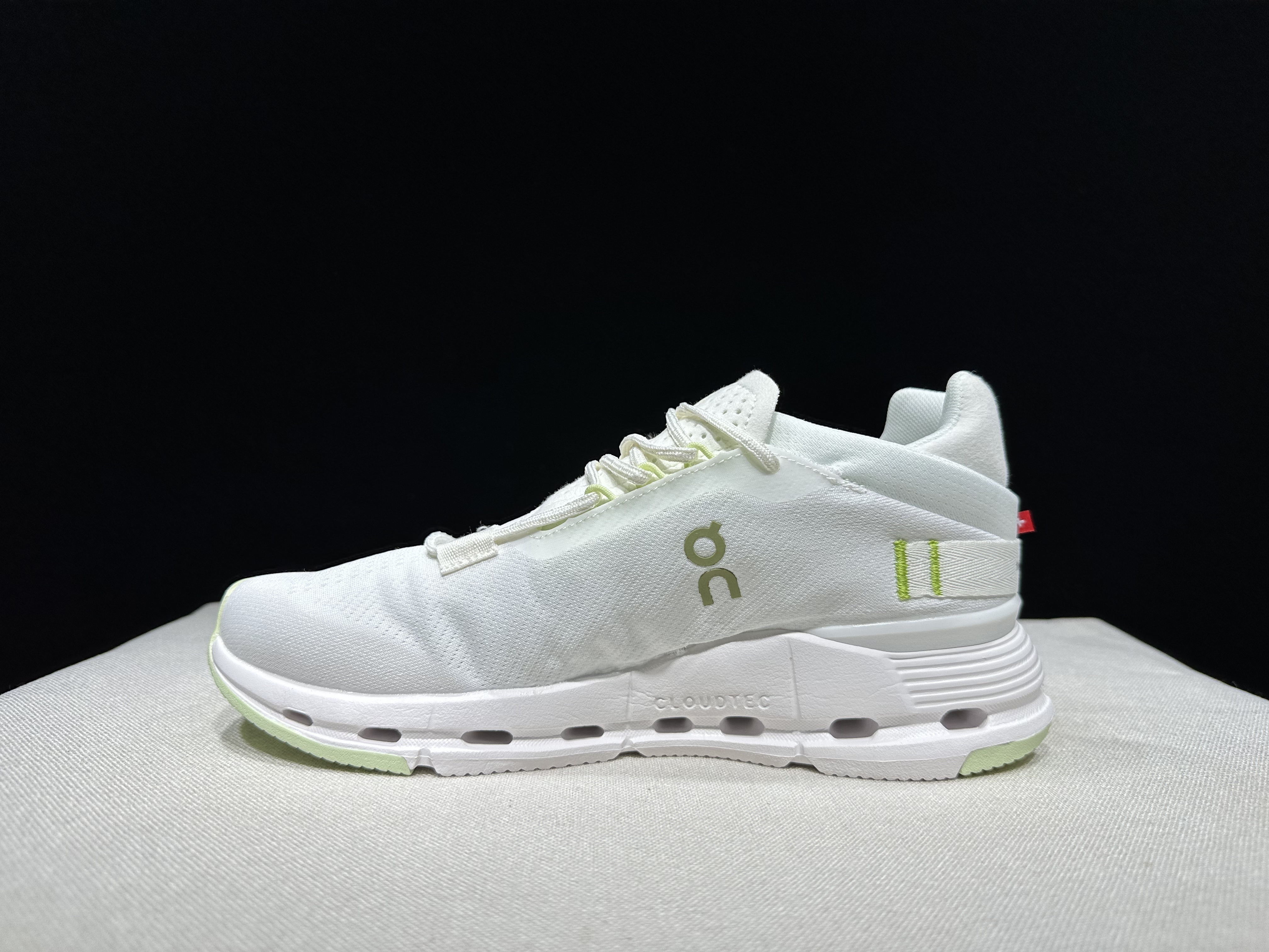 4382-55.99-qc- Cloudnova 2 gallery