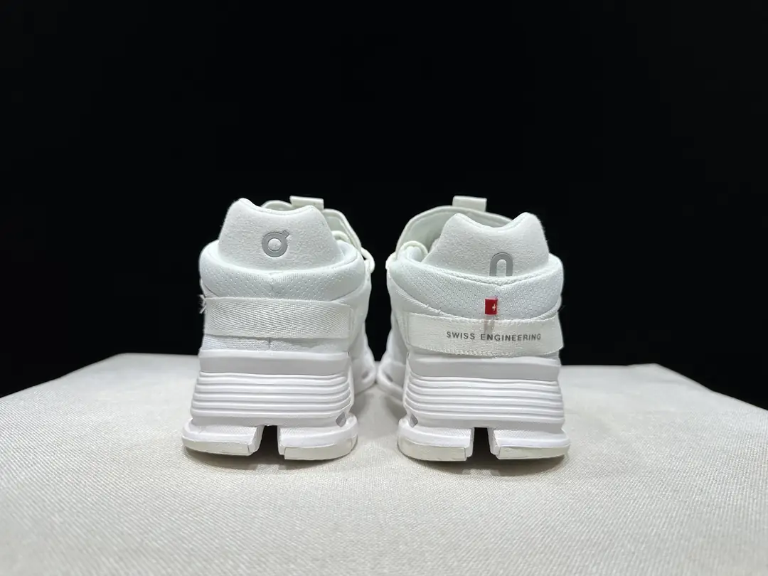 4382-55.99-qc- Cloudnova 2 gallery