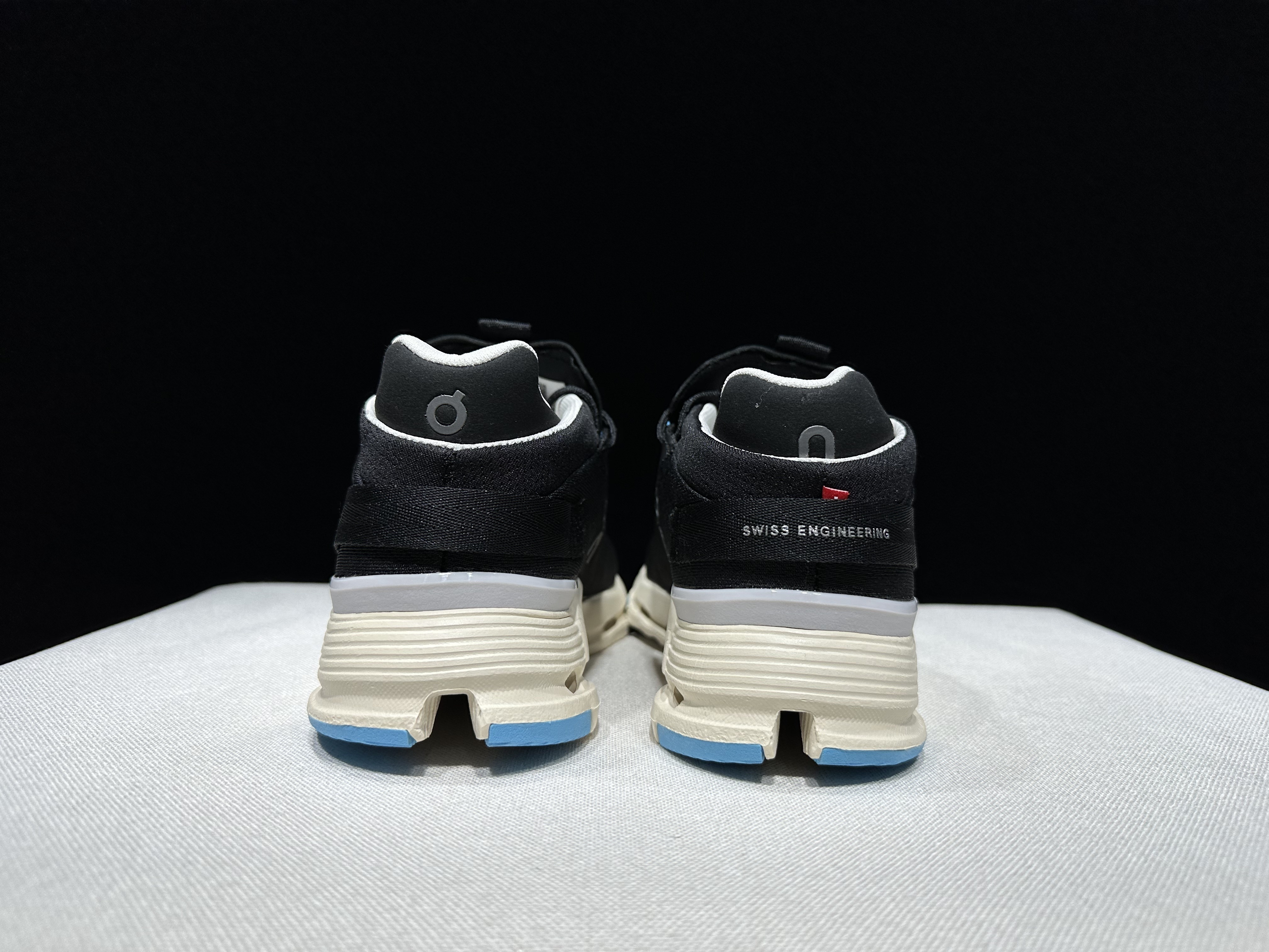 4382-55.99-qc- Cloudnova 2 gallery