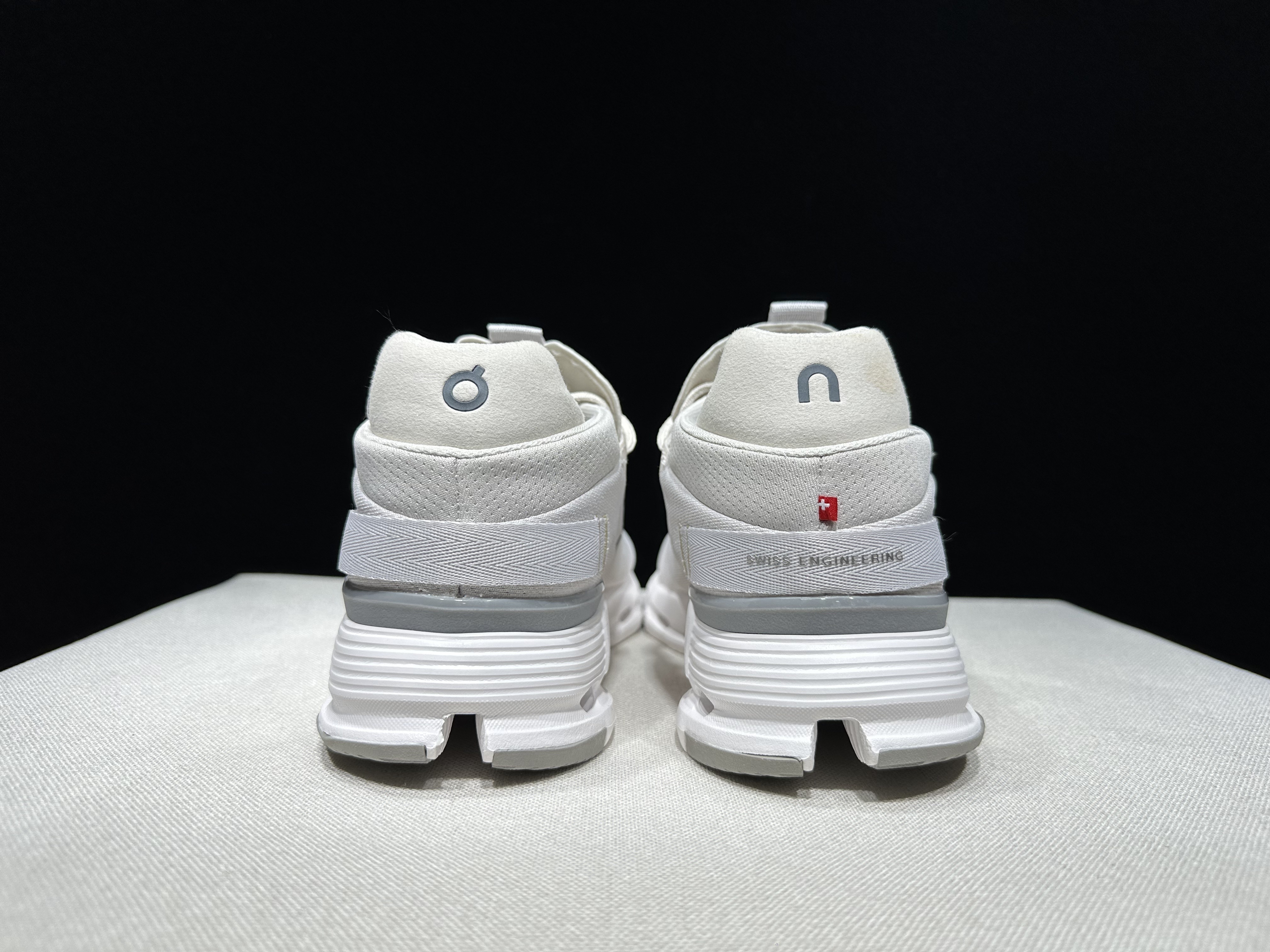 4382-55.99-qc- Cloudnova 2 gallery
