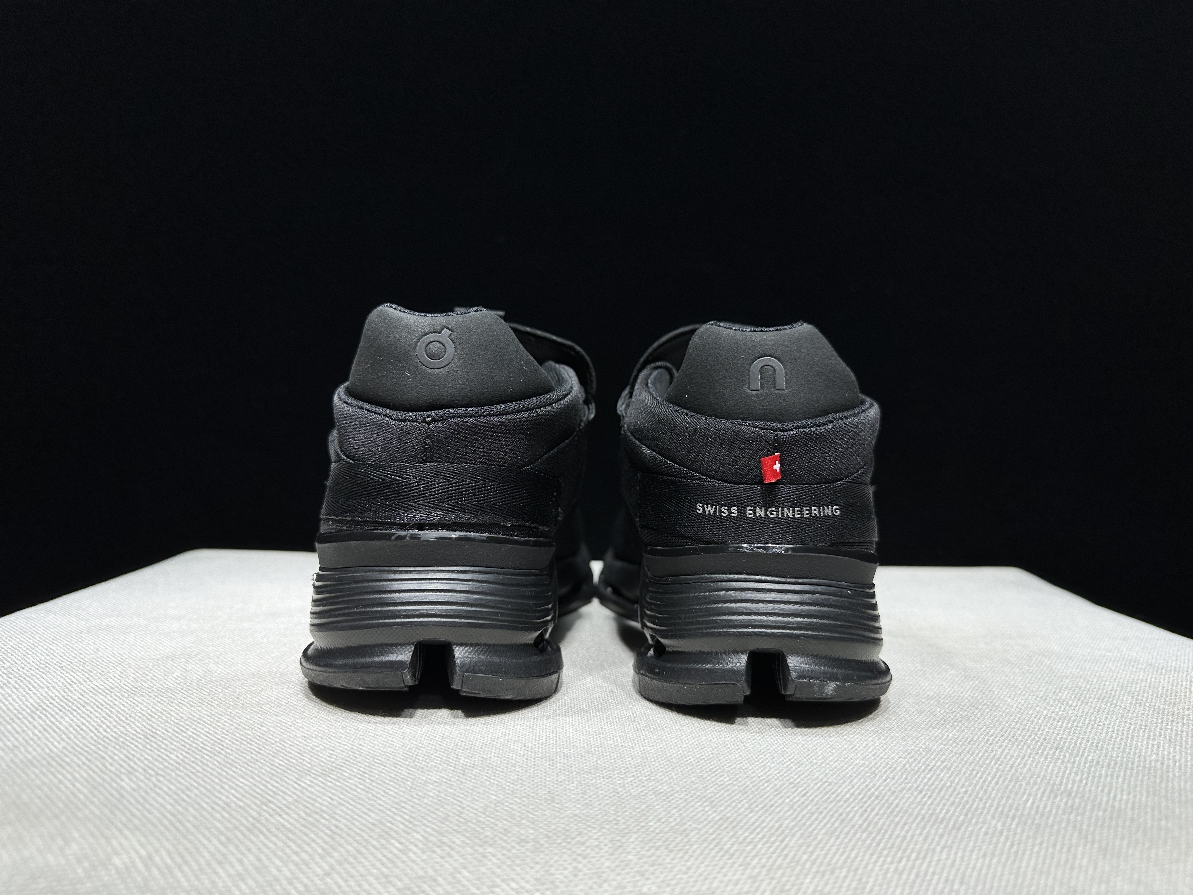 4382-55.99-qc- Cloudnova 2 gallery